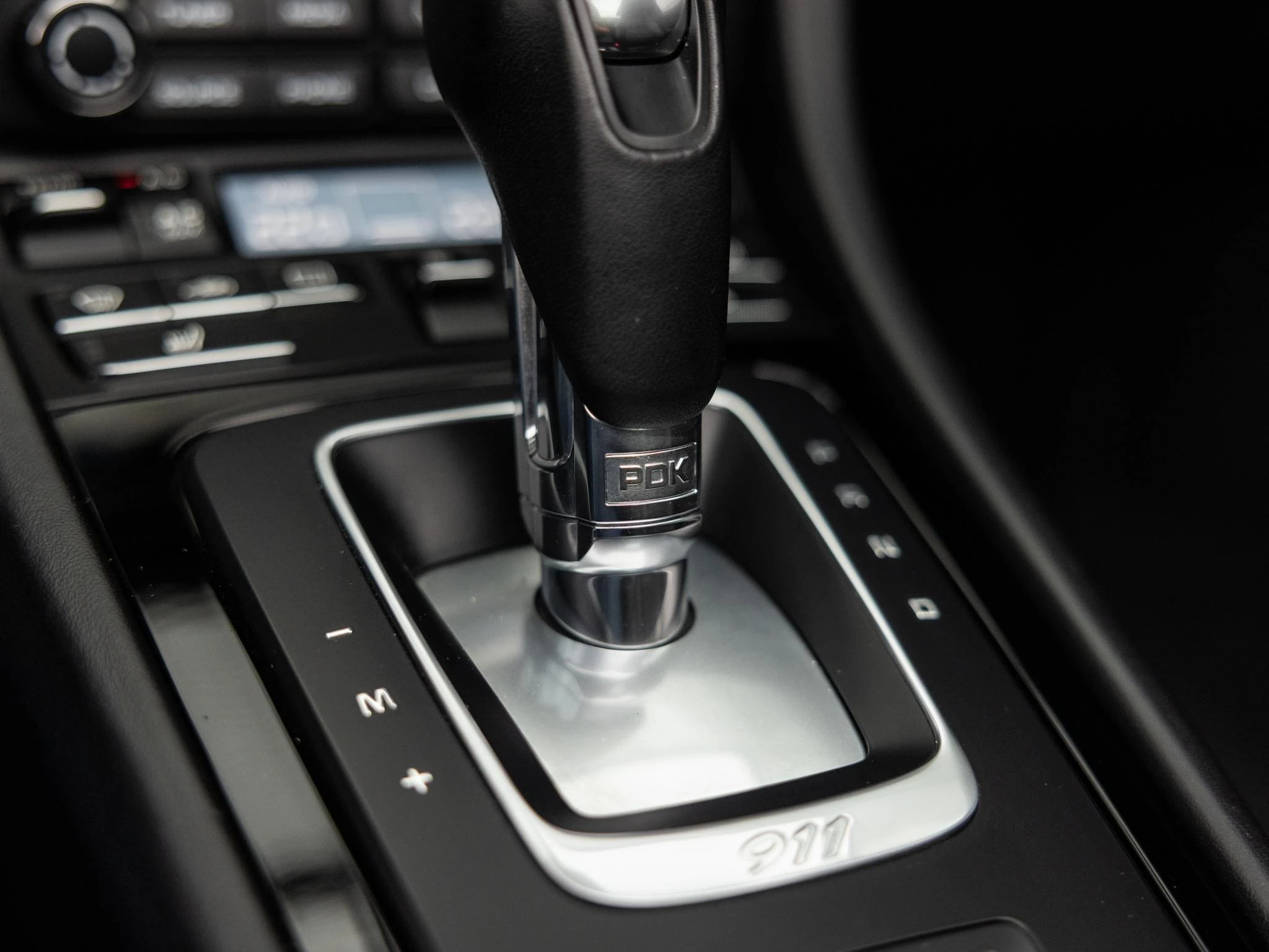 Porsche-911-image-43