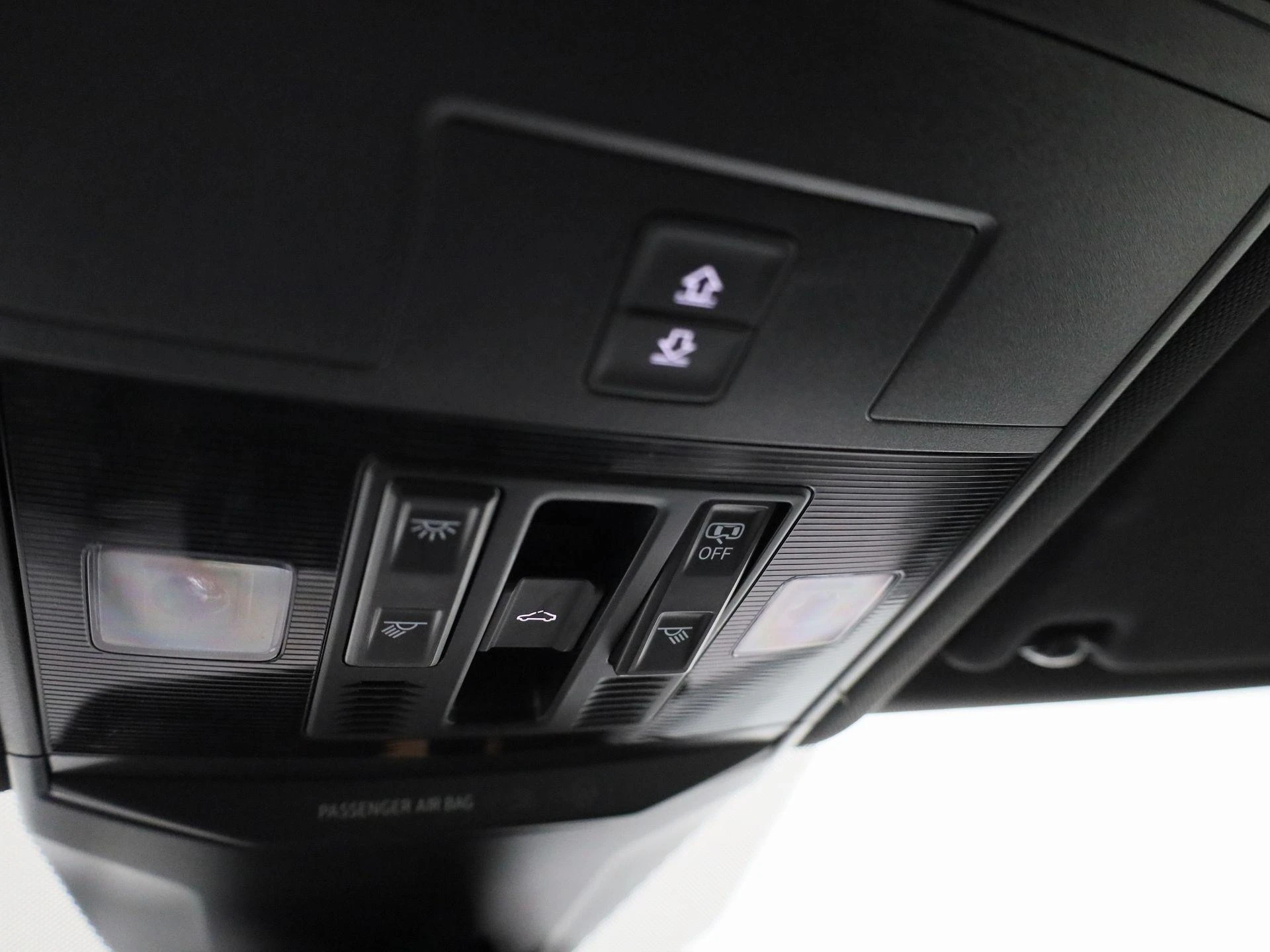 Volkswagen-T-Roc-image-30