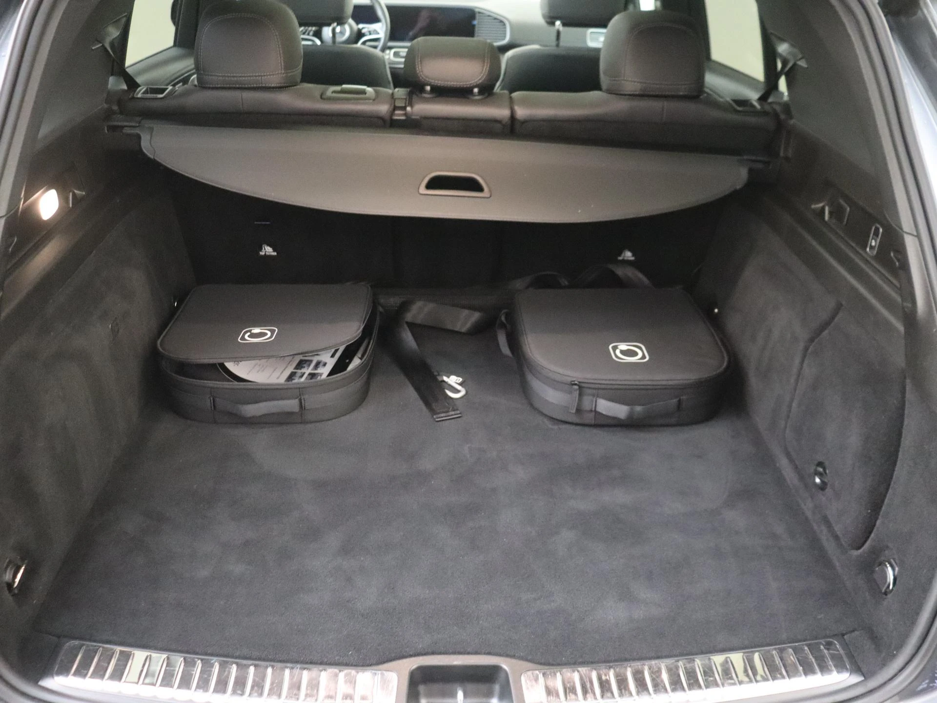 Mercedes-Benz-GLE-image-30