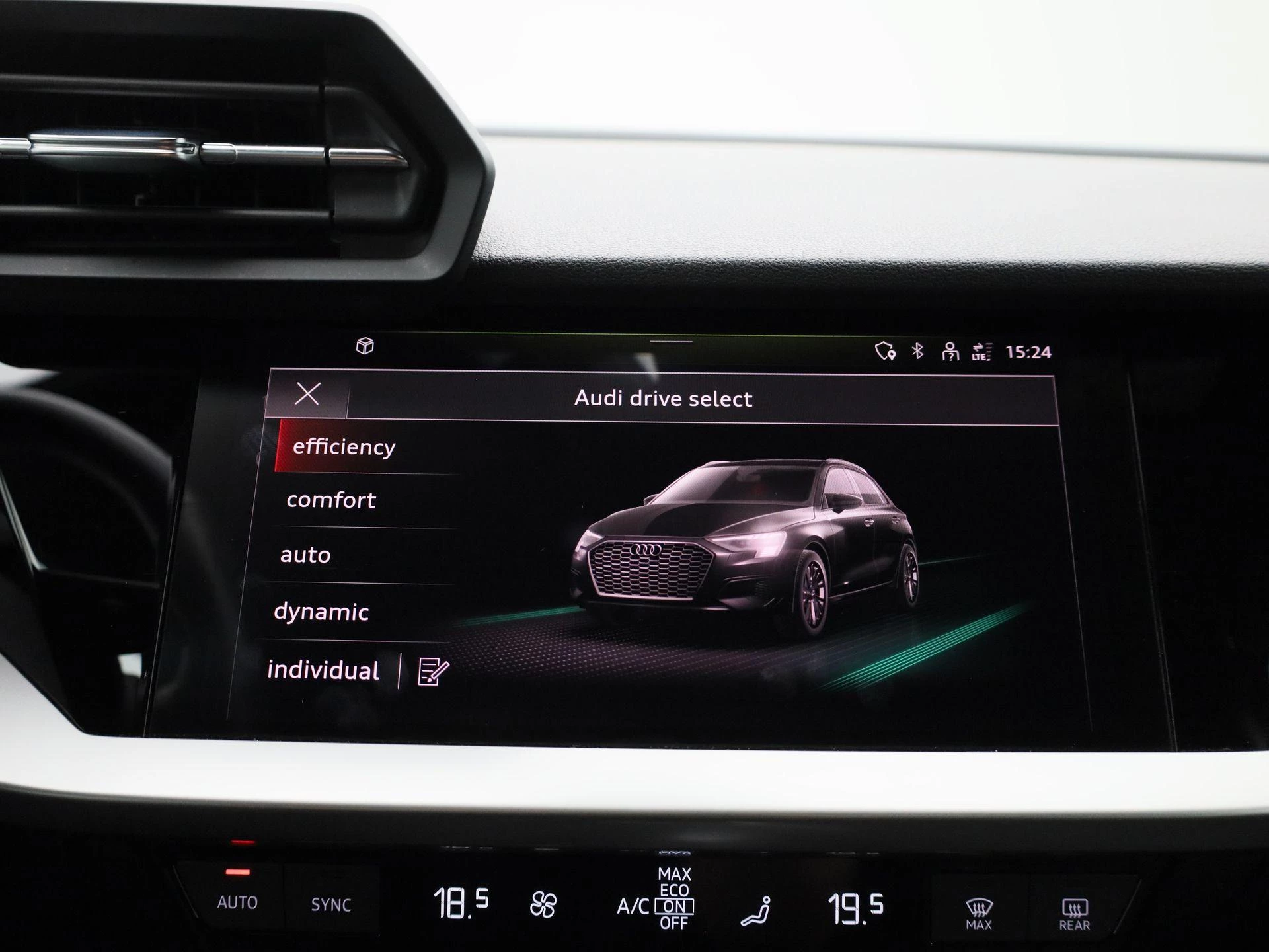 Audi-A3-image-25