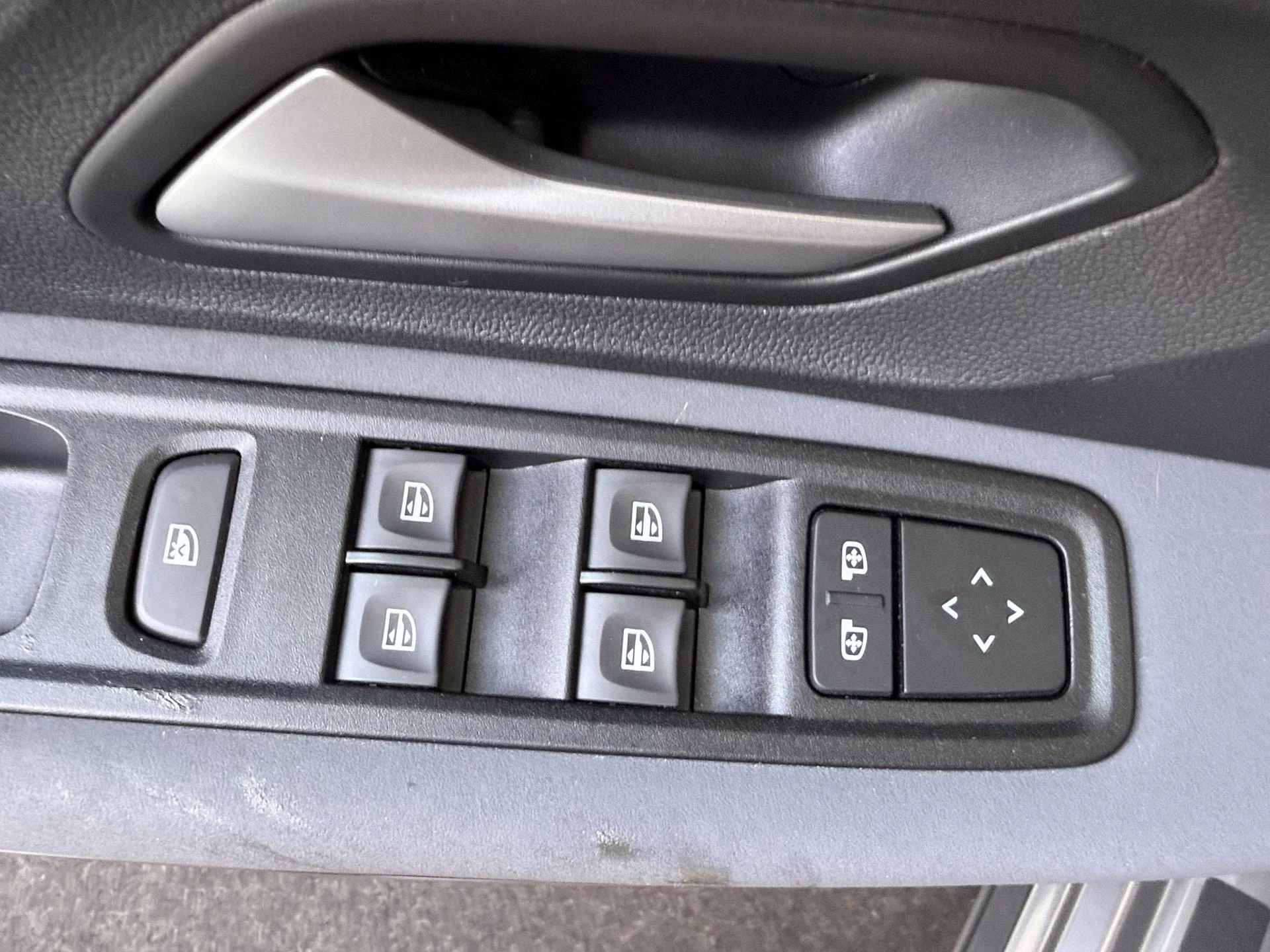Dacia-Jogger-image-25