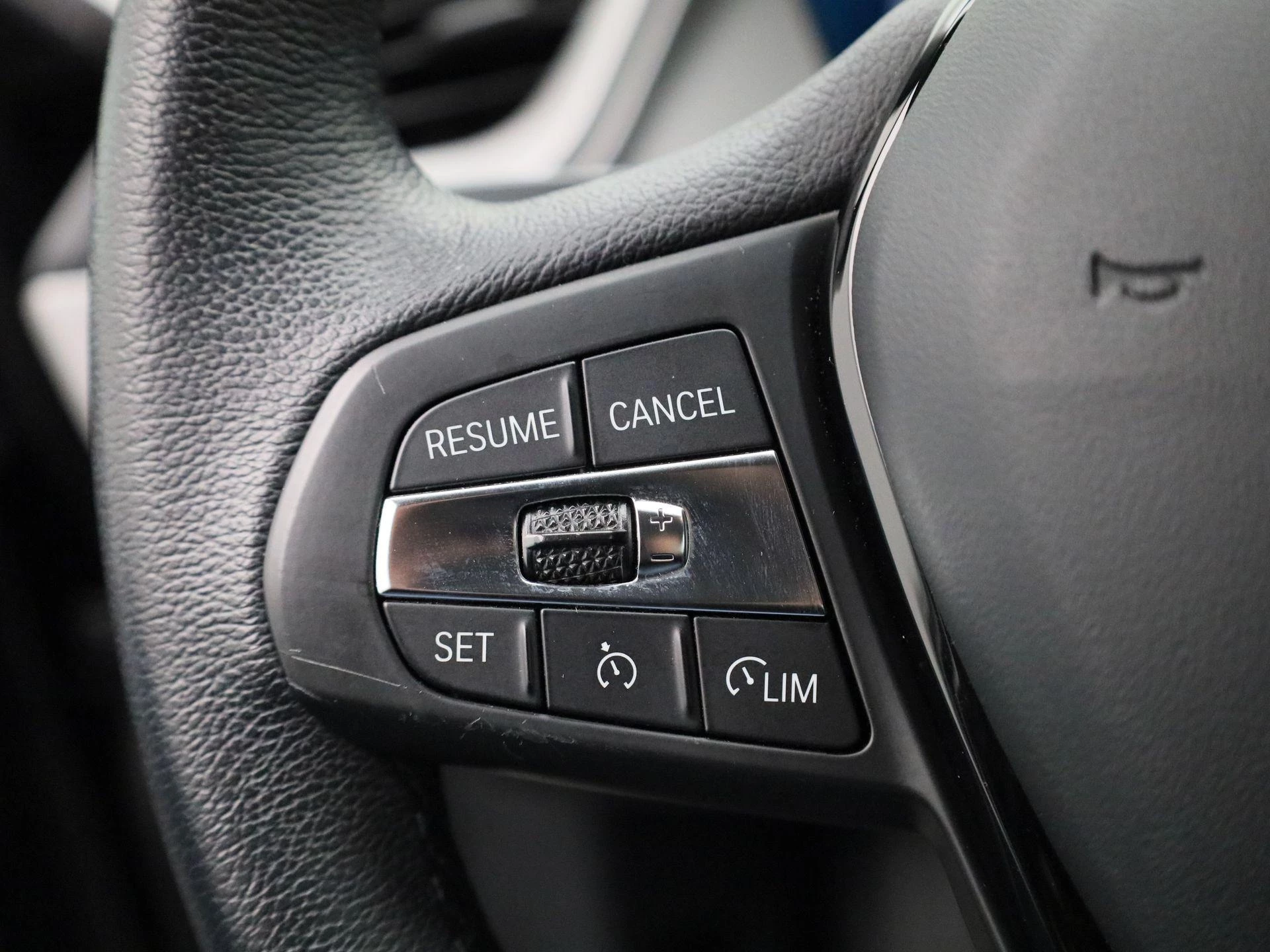 BMW-1 Reeks-image-18