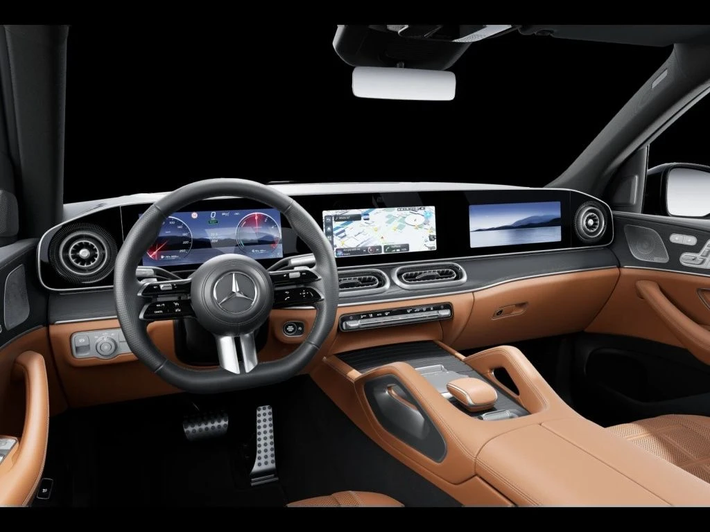Mercedes-Benz-GLS 350 d-image-8