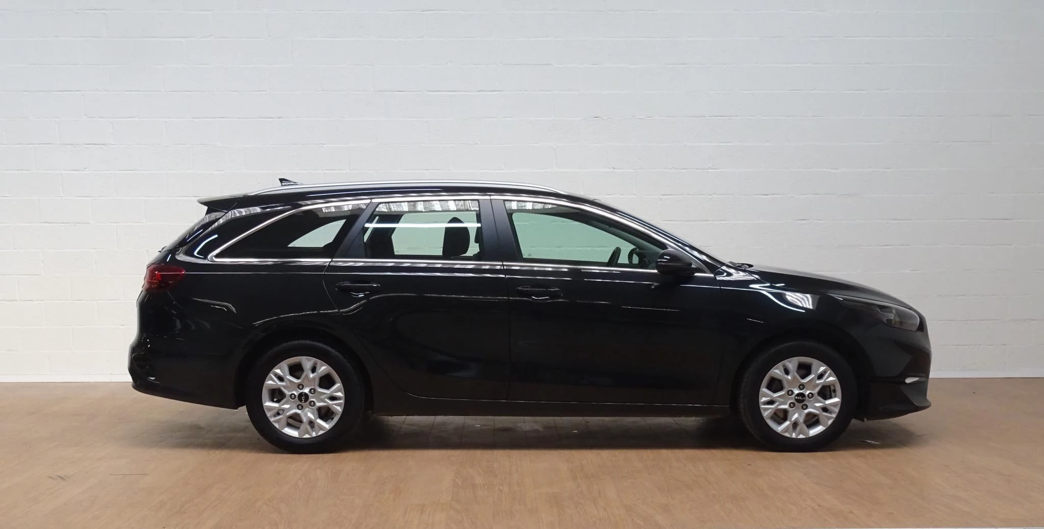 Kia-Ceed Sportswagon-image-6