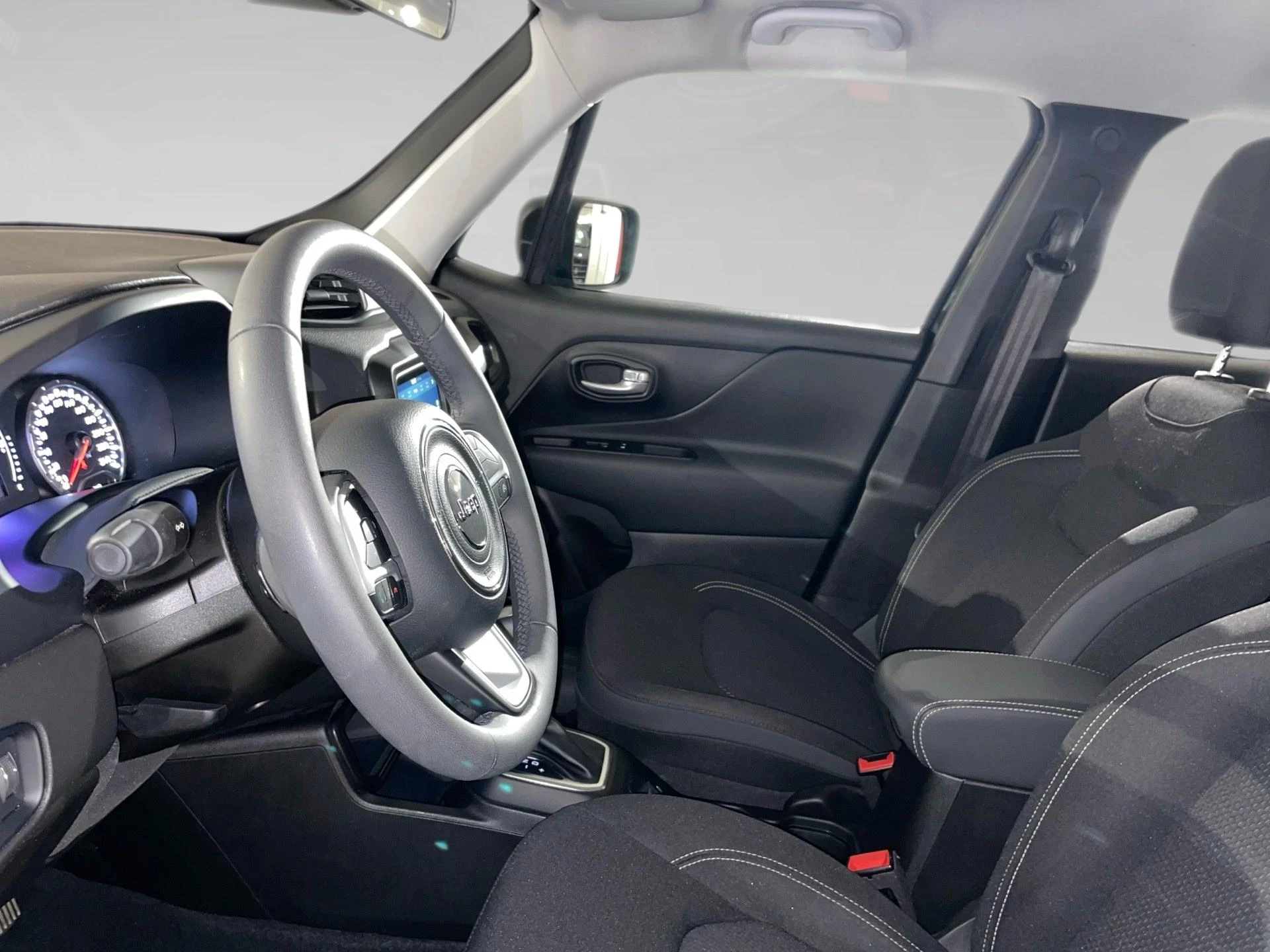 Jeep-Renegade-image-3
