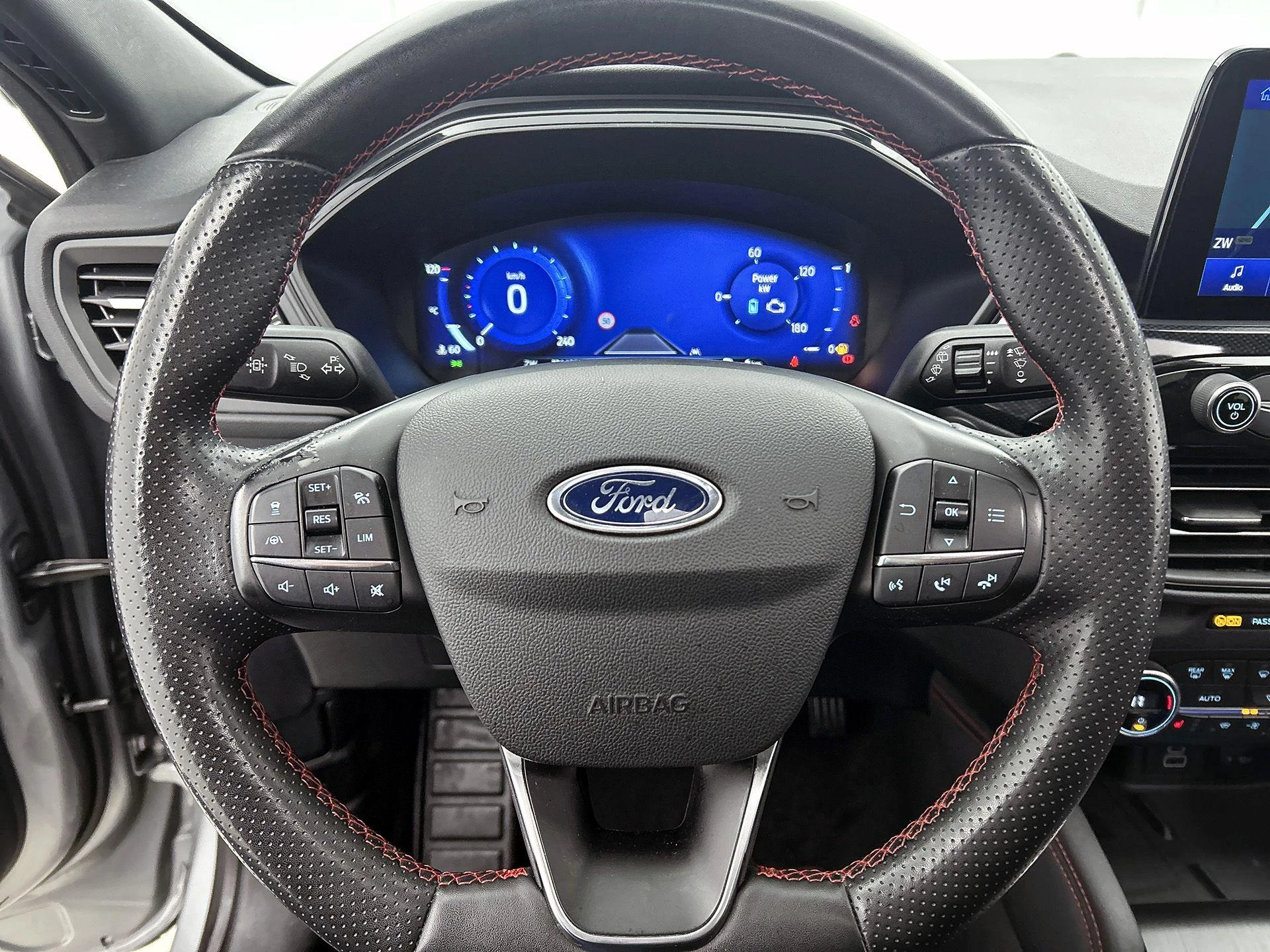Ford-Kuga-image-36