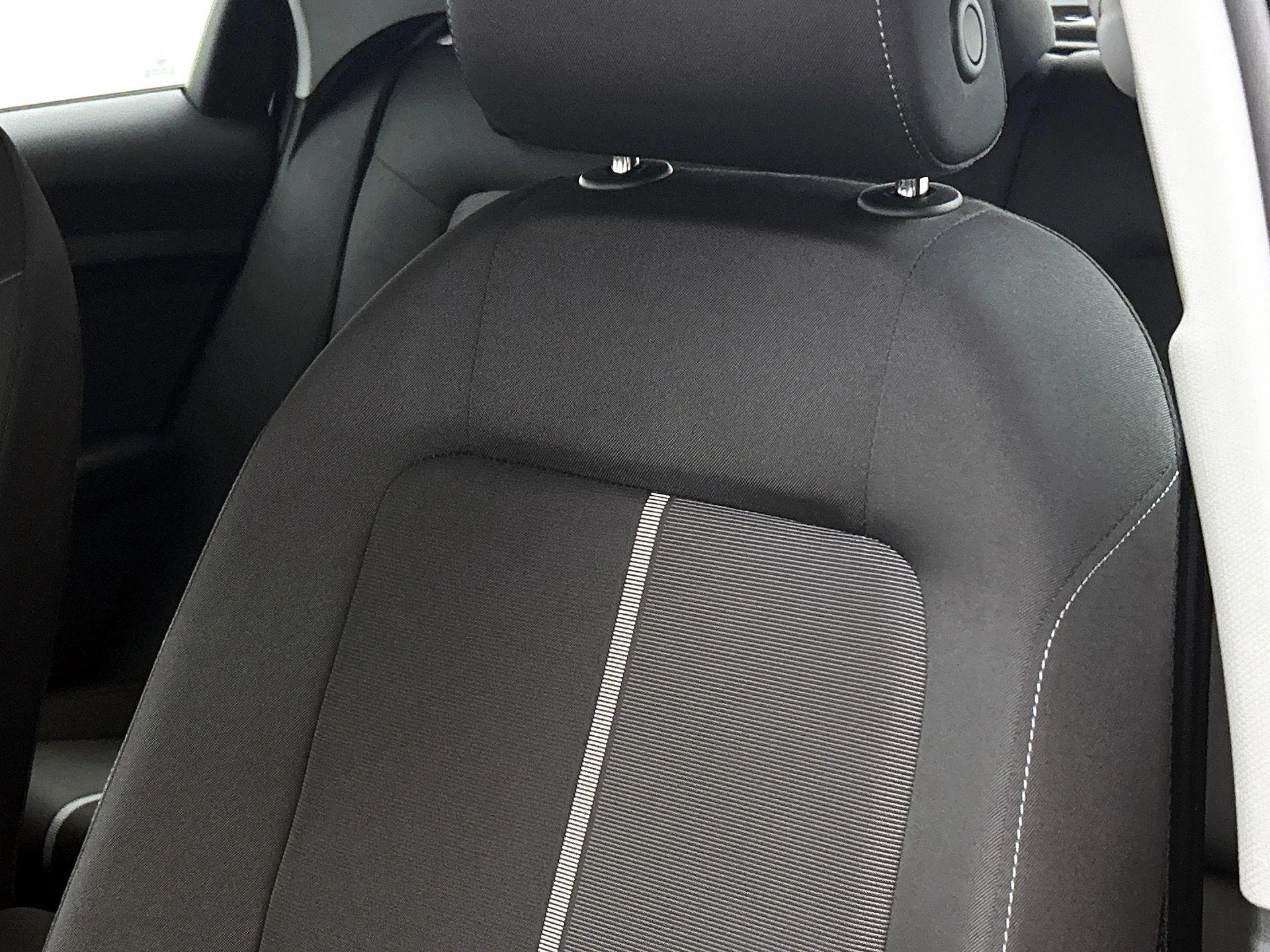 Audi-A1 Sportback-image-8