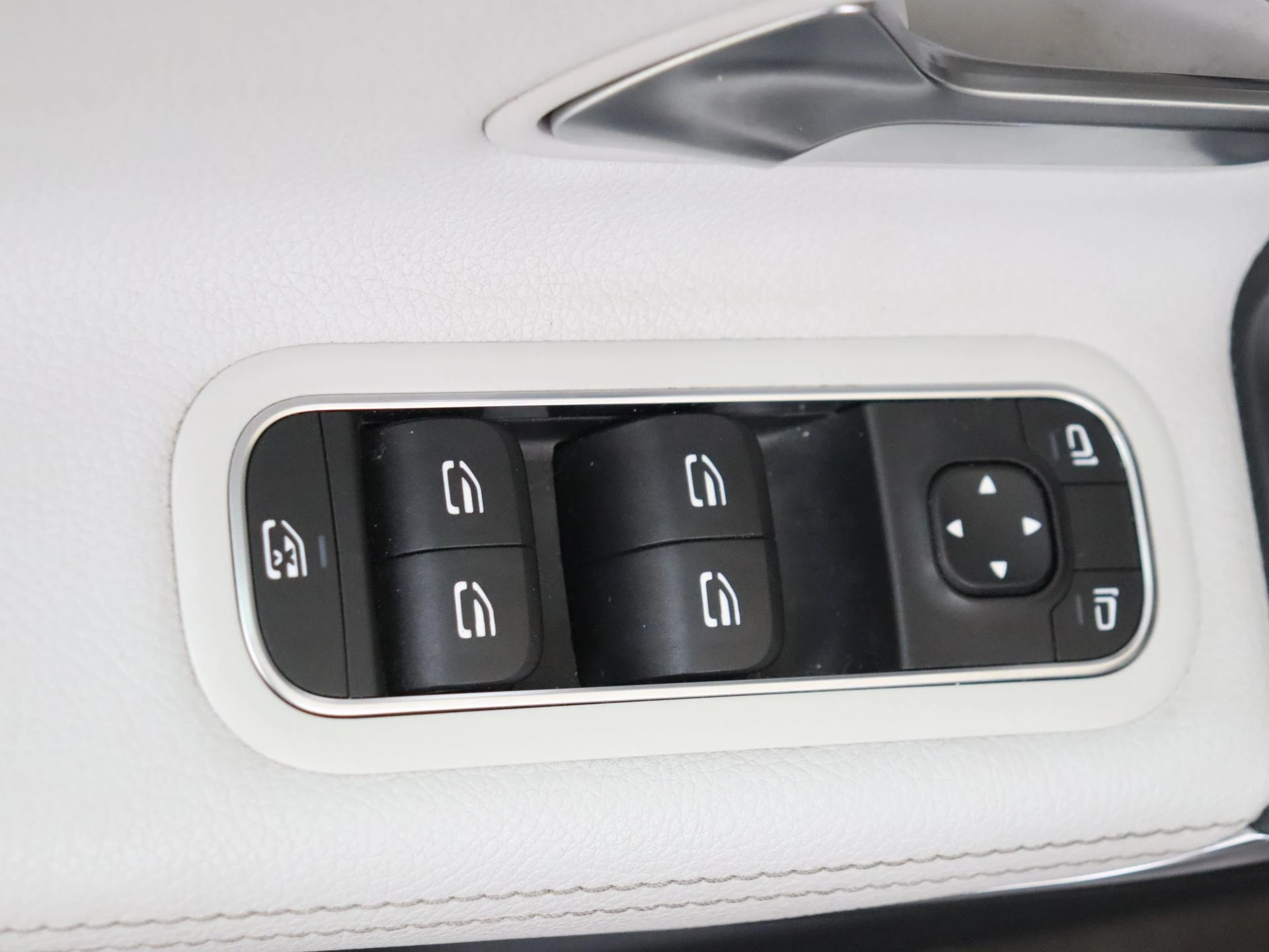 Mercedes-Benz-A-Klasse-image-29