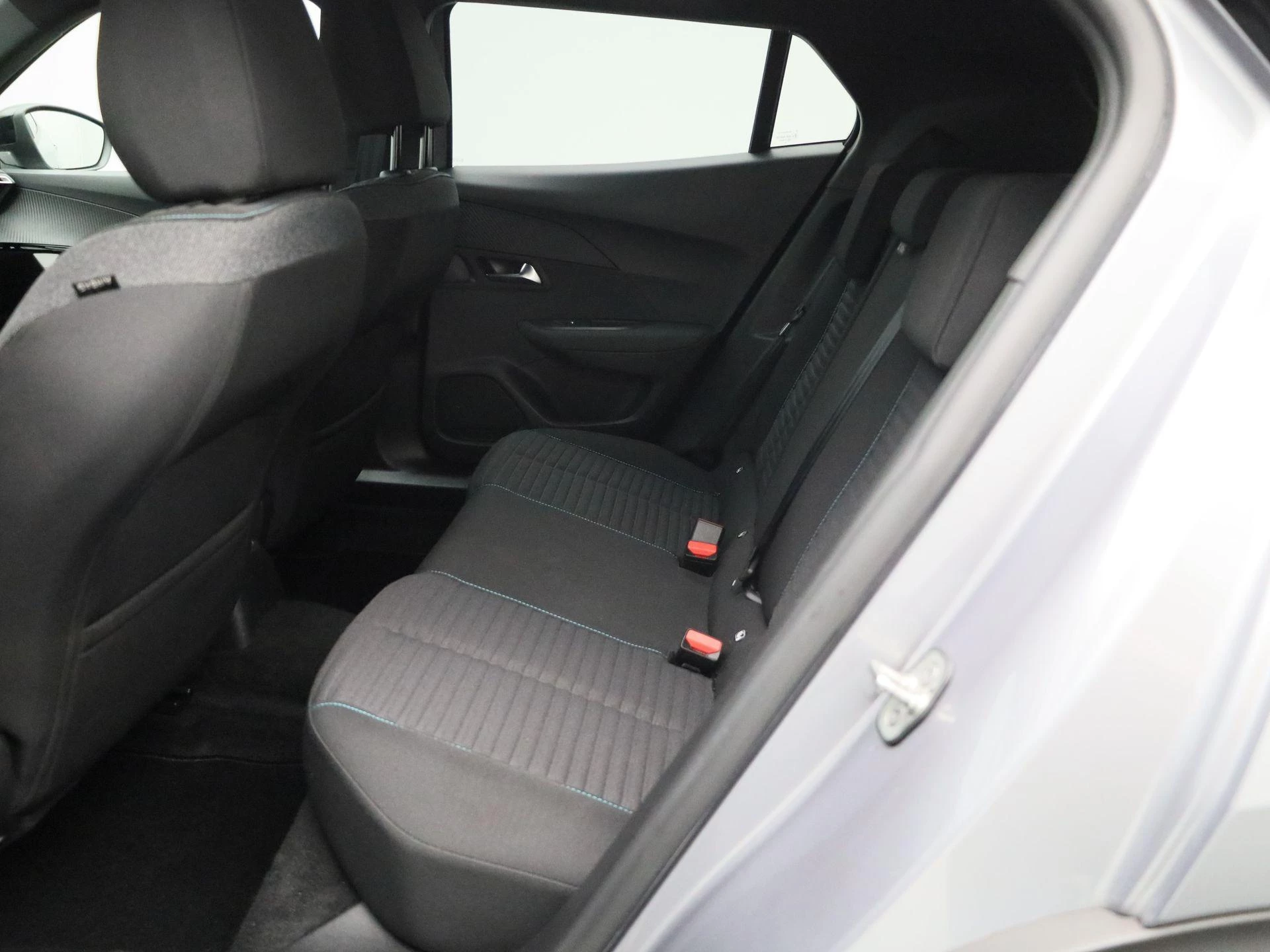 Peugeot 2008 1.2t Active Pack + GPS