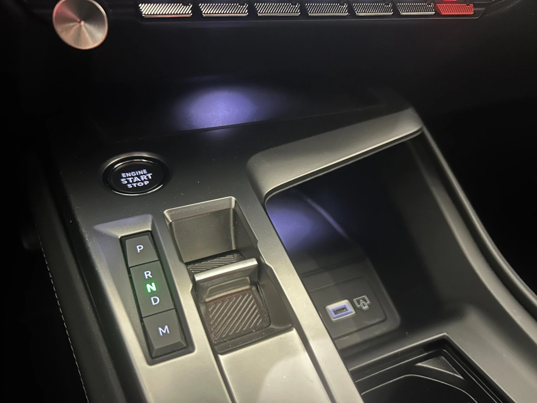 Peugeot-308-image-18