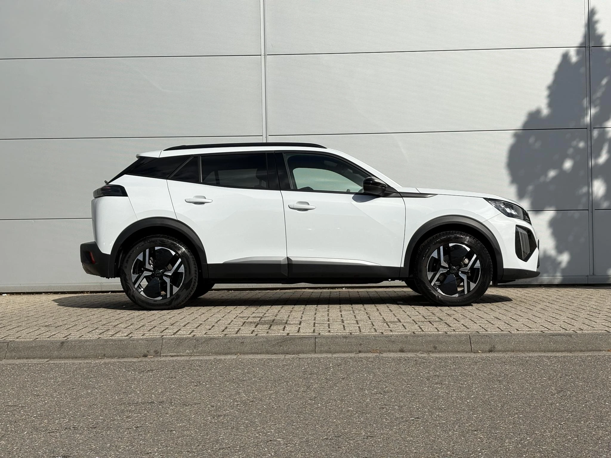 Peugeot-2008-image-6