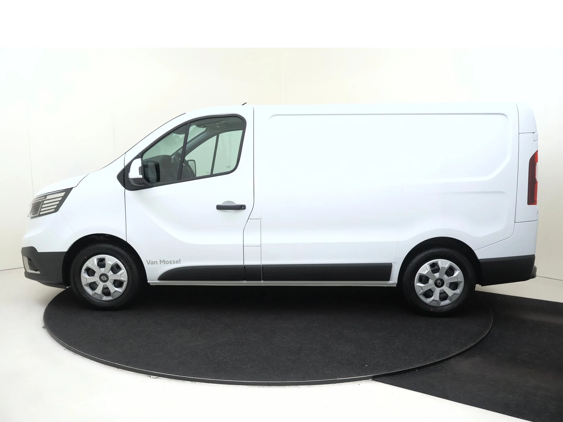 Renault-Trafic-image-7