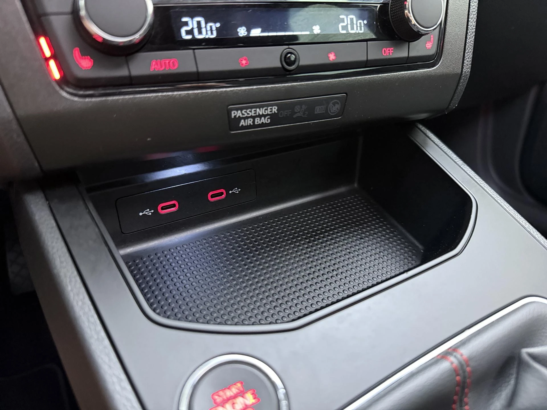 SEAT-Ibiza-image-26