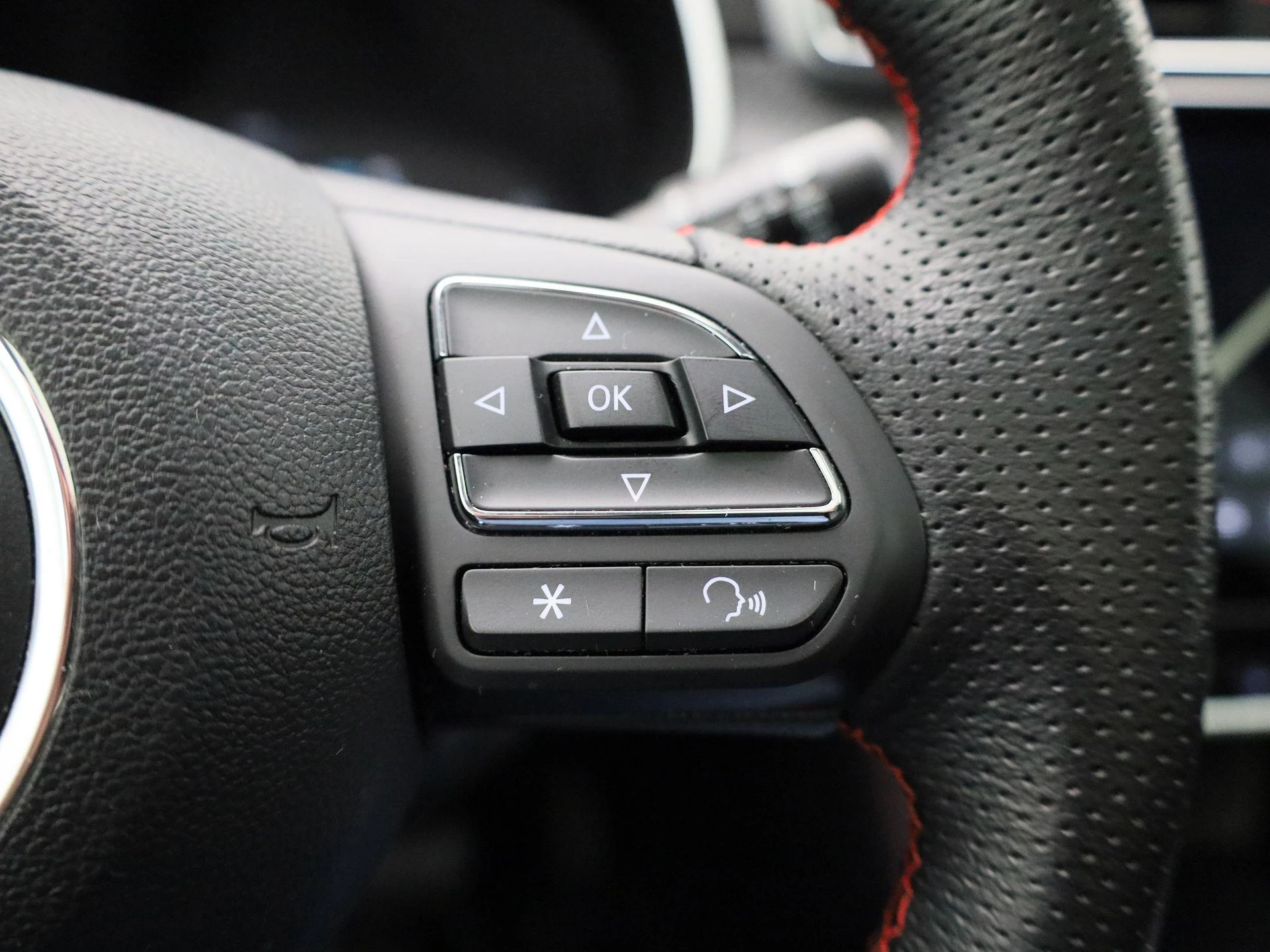 MG-ZS EV-image-16