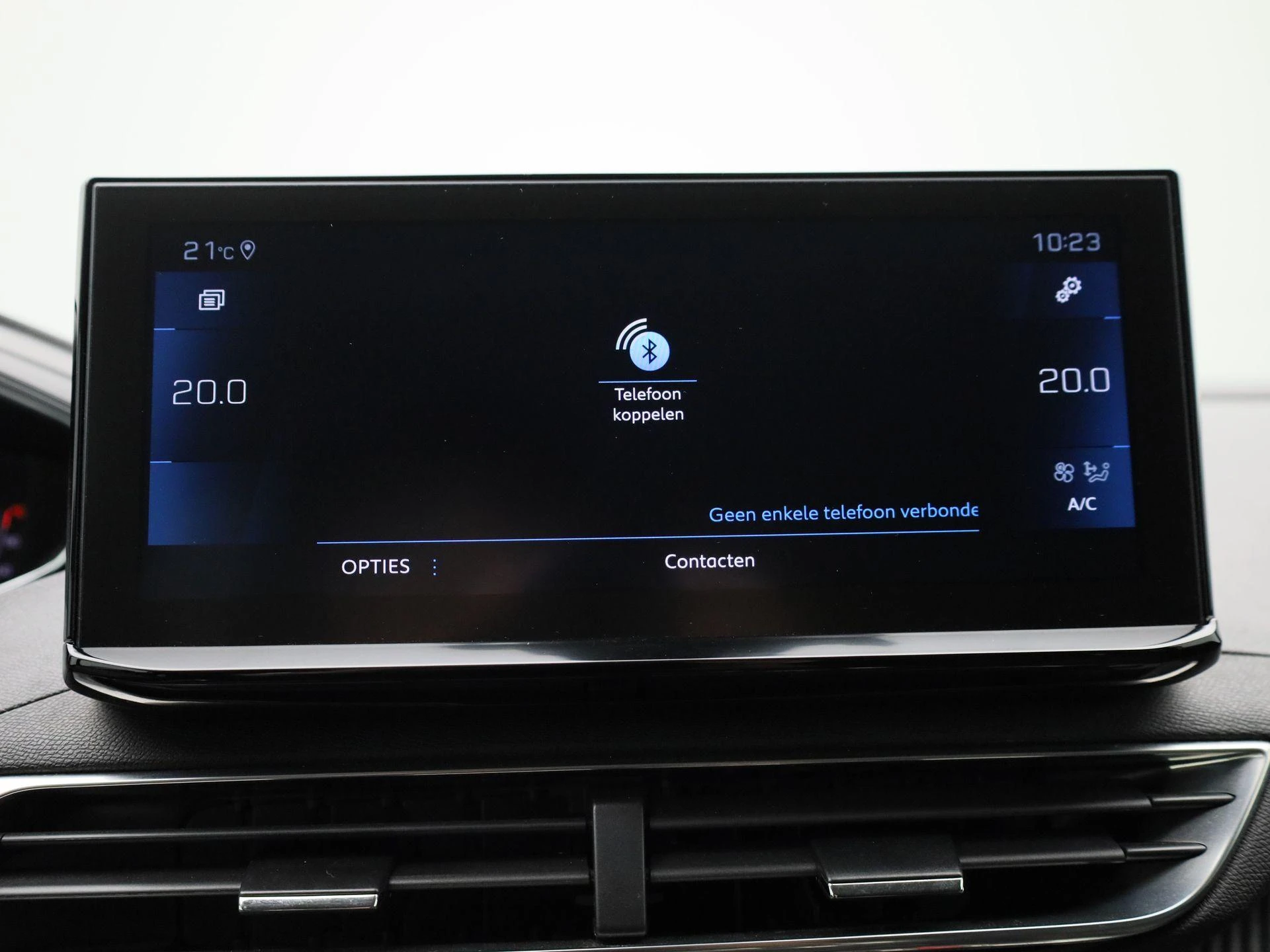 Peugeot-3008-image-24