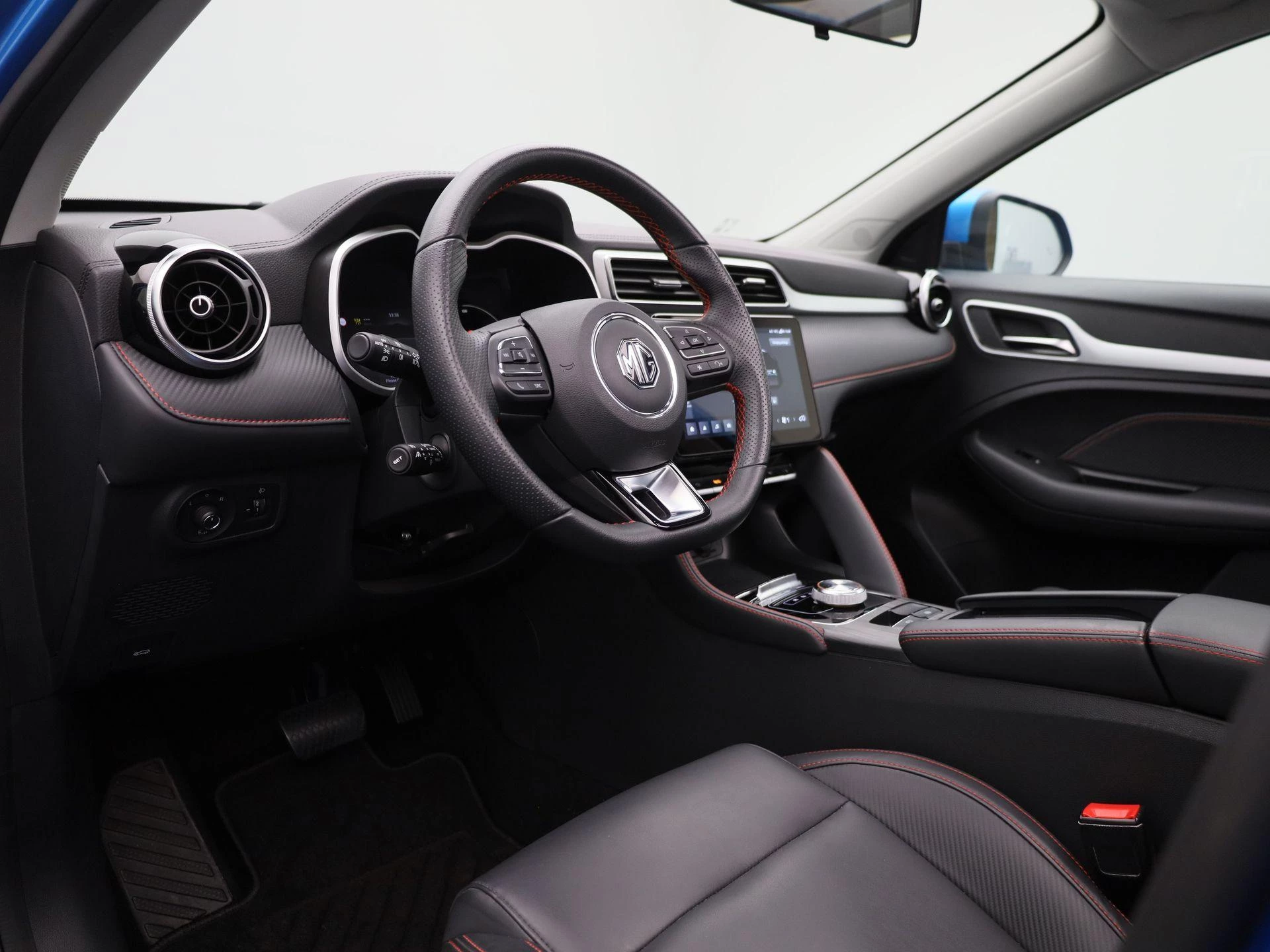 MG-ZS EV-image-32