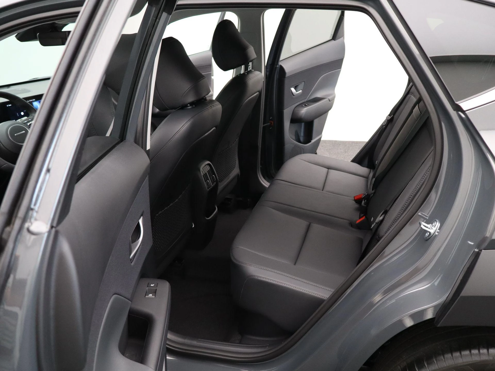 Hyundai-Kona-image-12
