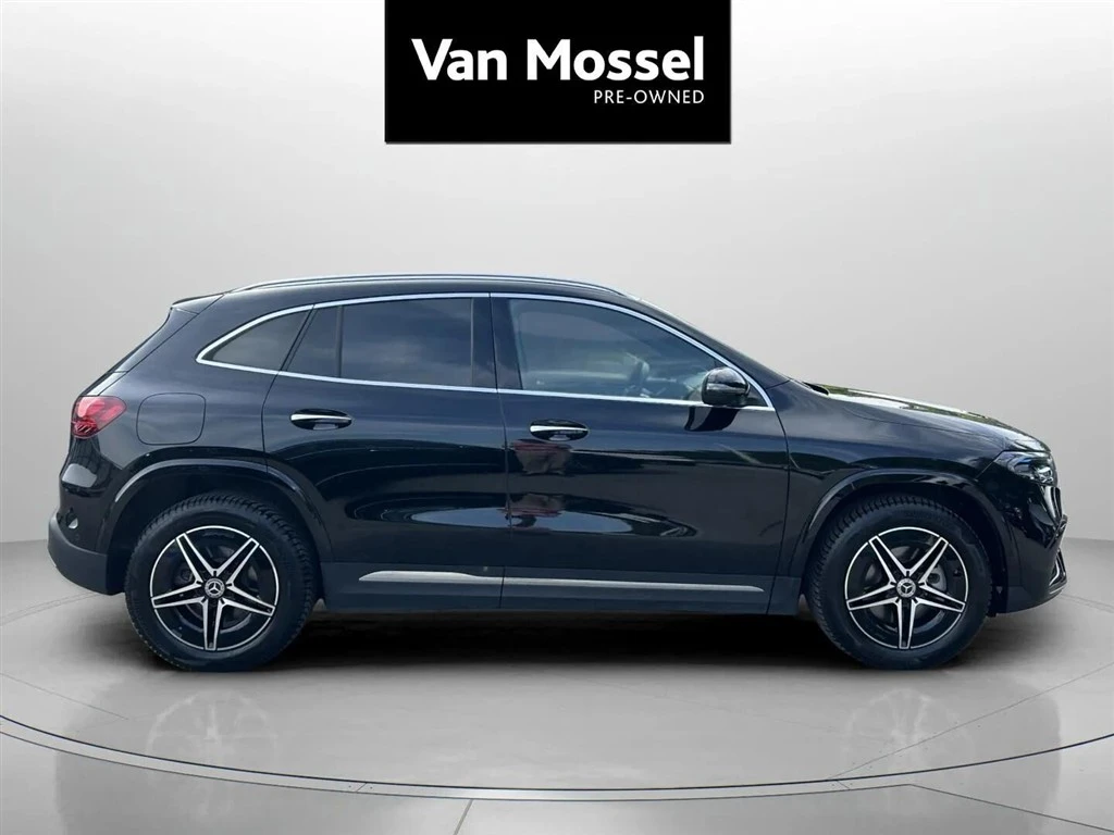 Mercedes-Benz-EQA-image-3