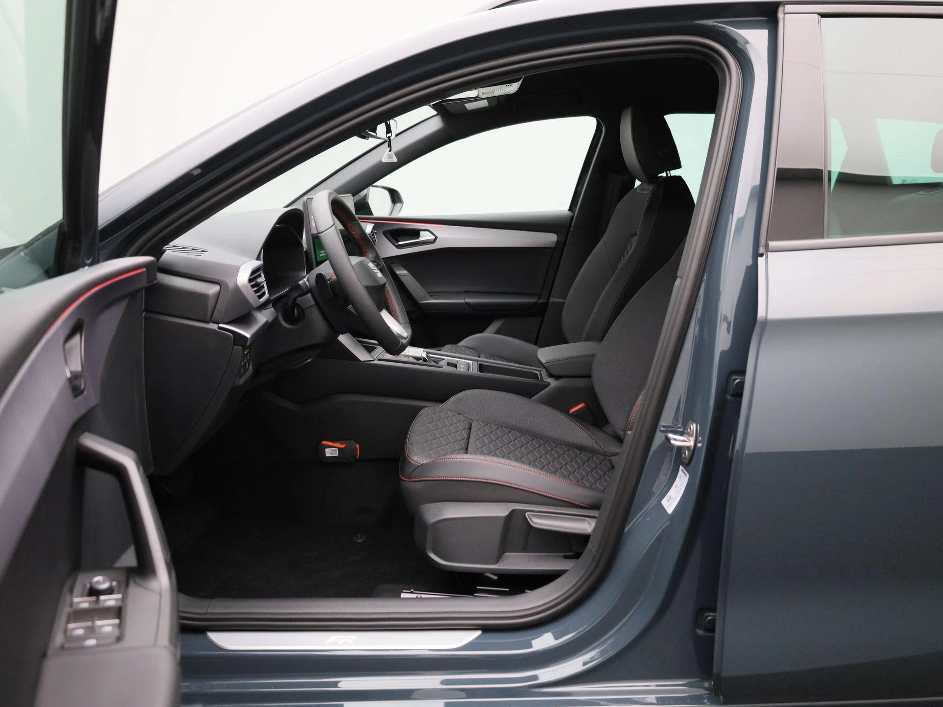 SEAT-Leon-image-8