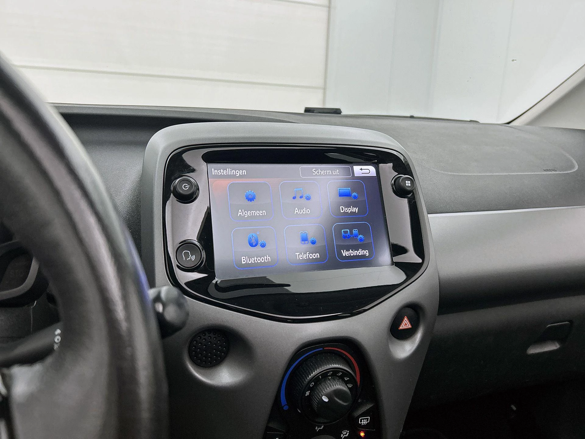Toyota-Aygo-image-10