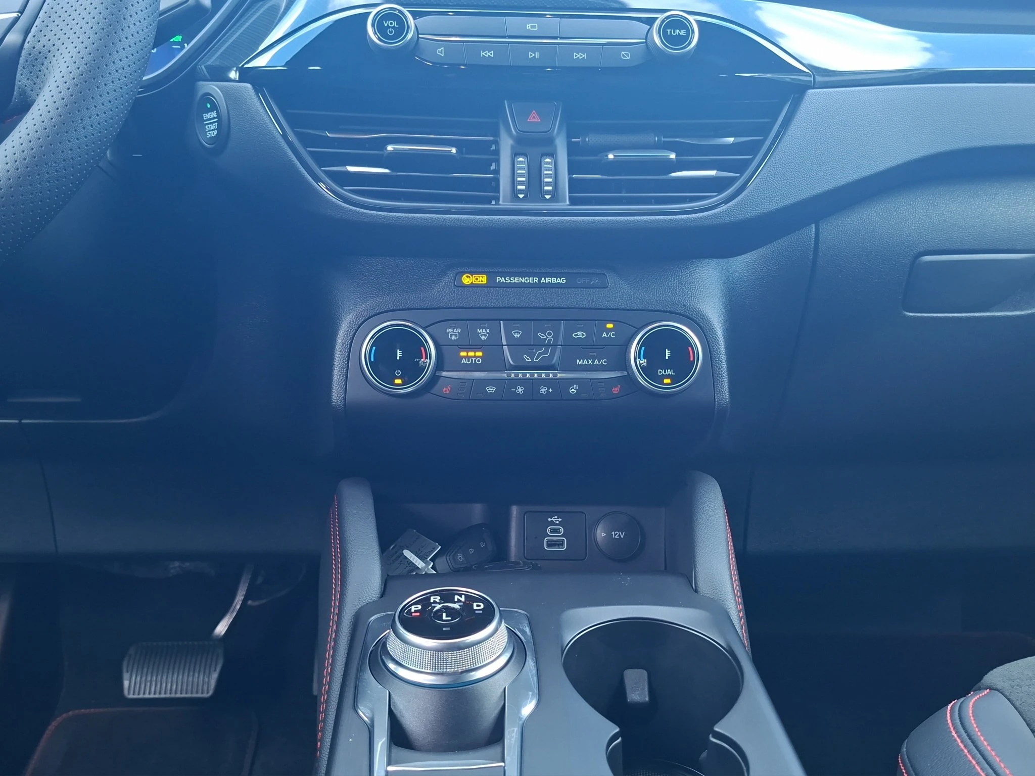 Ford-Kuga-image-13