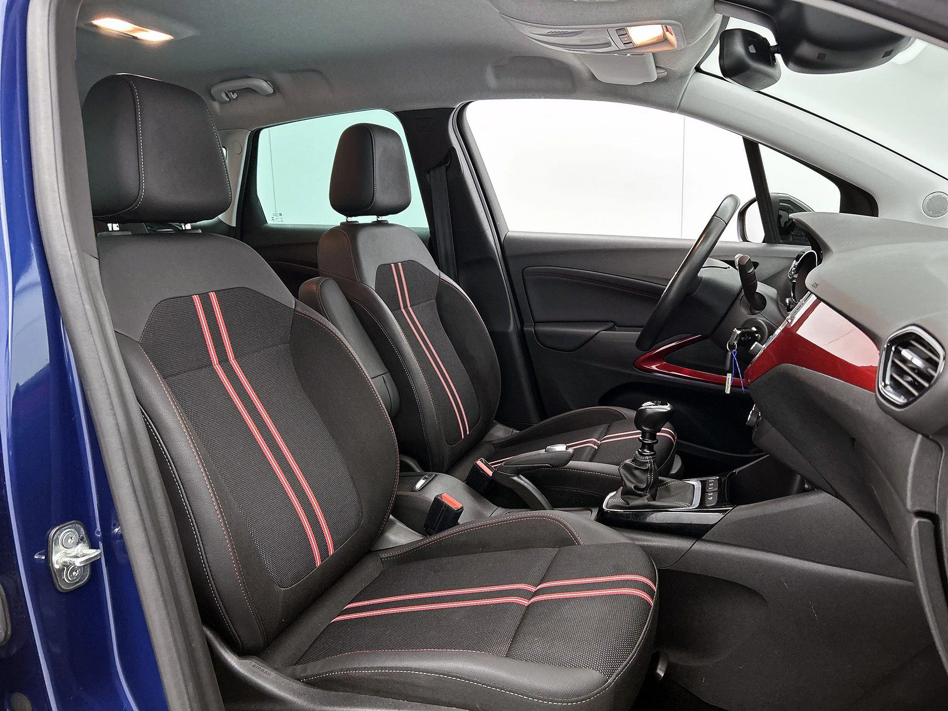 Opel-Crossland-image-36