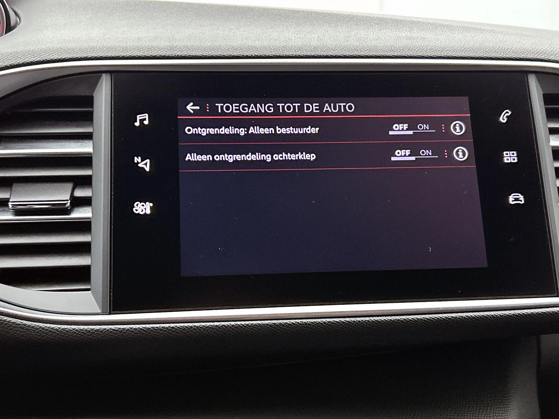 Peugeot-308-image-10