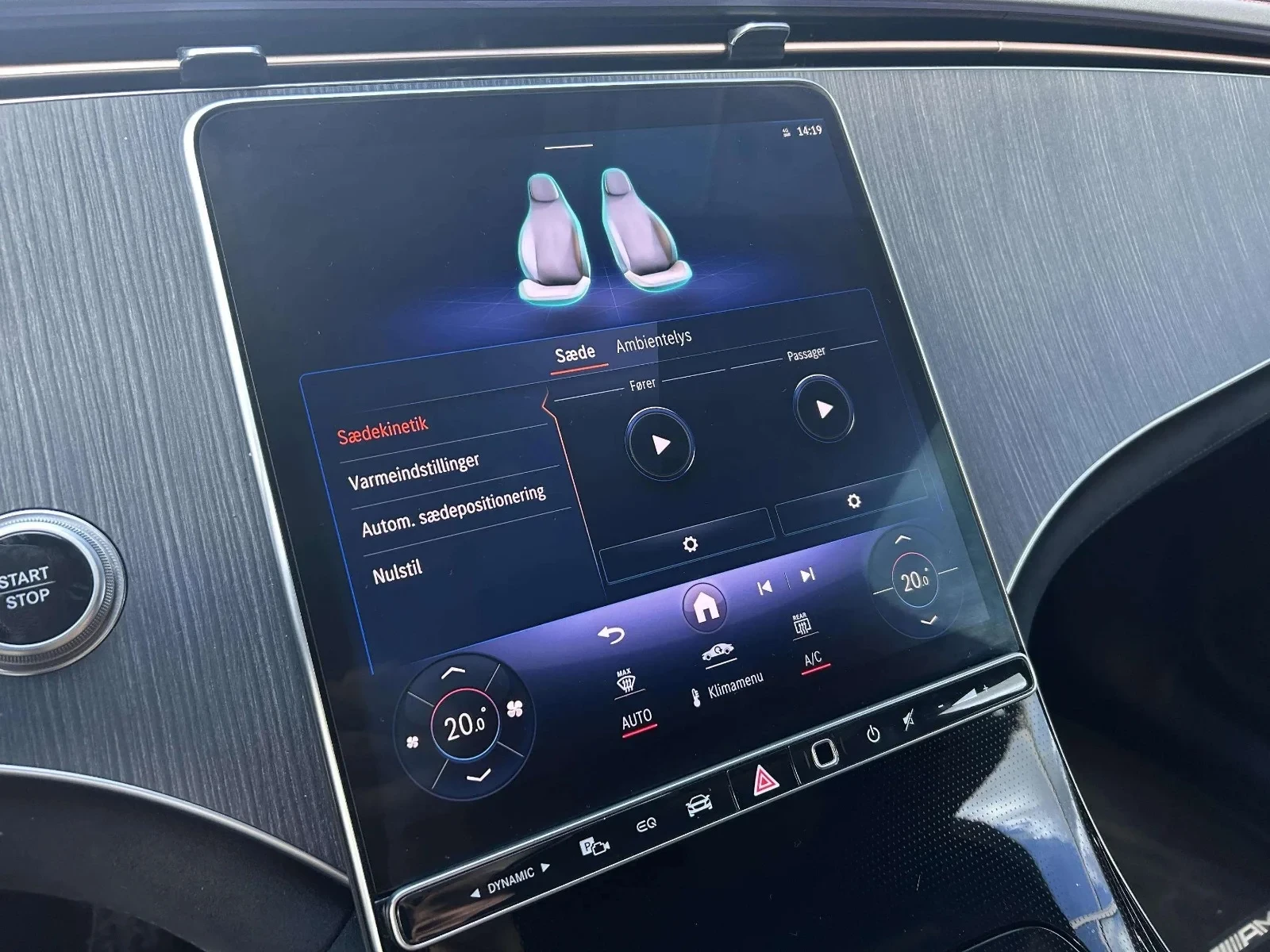 Mercedes-Benz-EQE-image-18