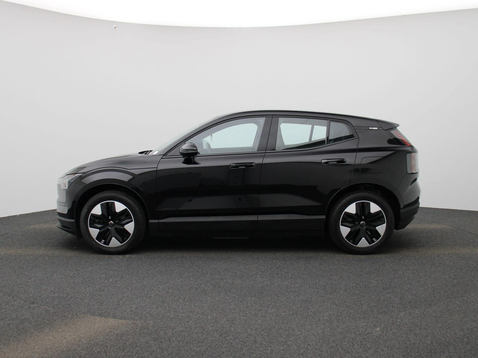 Volvo-EX30-image-3
