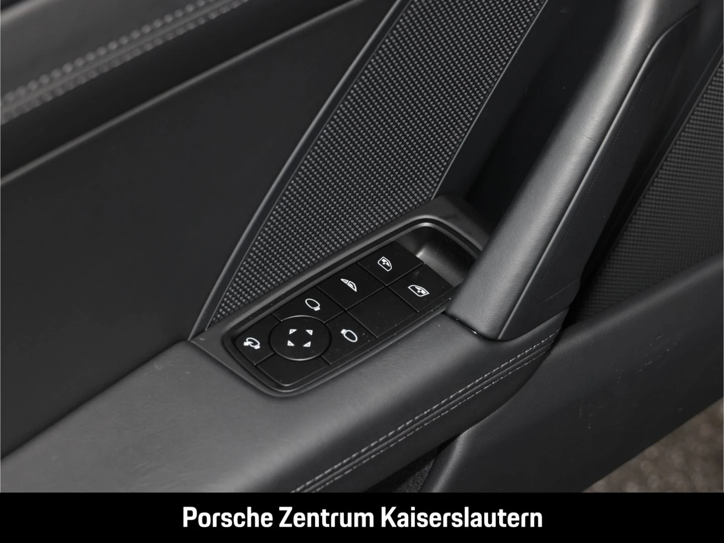 Porsche 911 992 Carrera T Cabriolet Surround-View BOSE carrera t