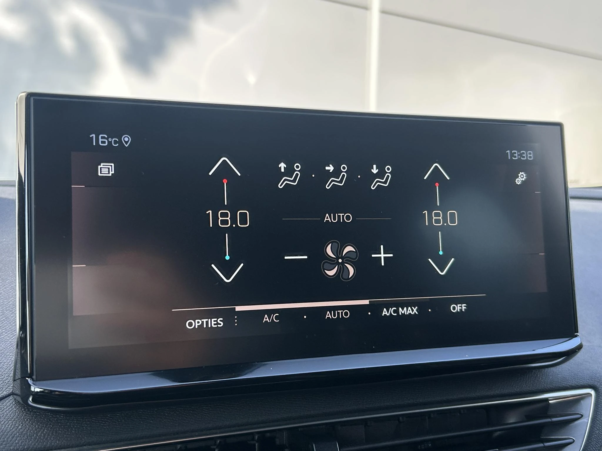 Peugeot-3008-image-14