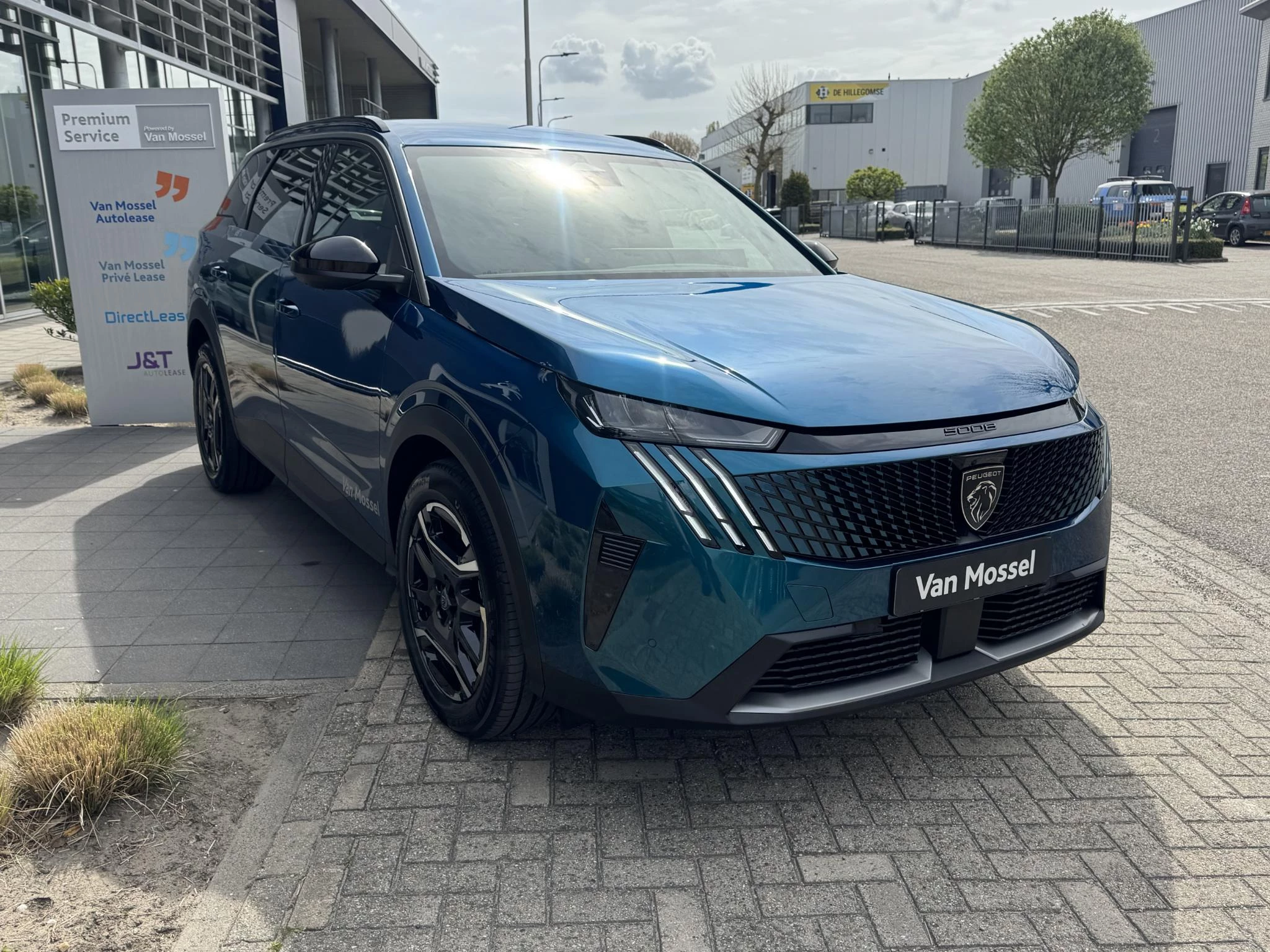 Peugeot-5008-image-5