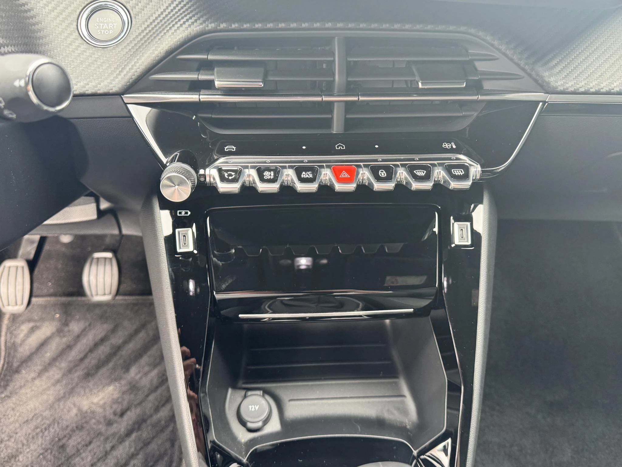 Peugeot-2008-image-14