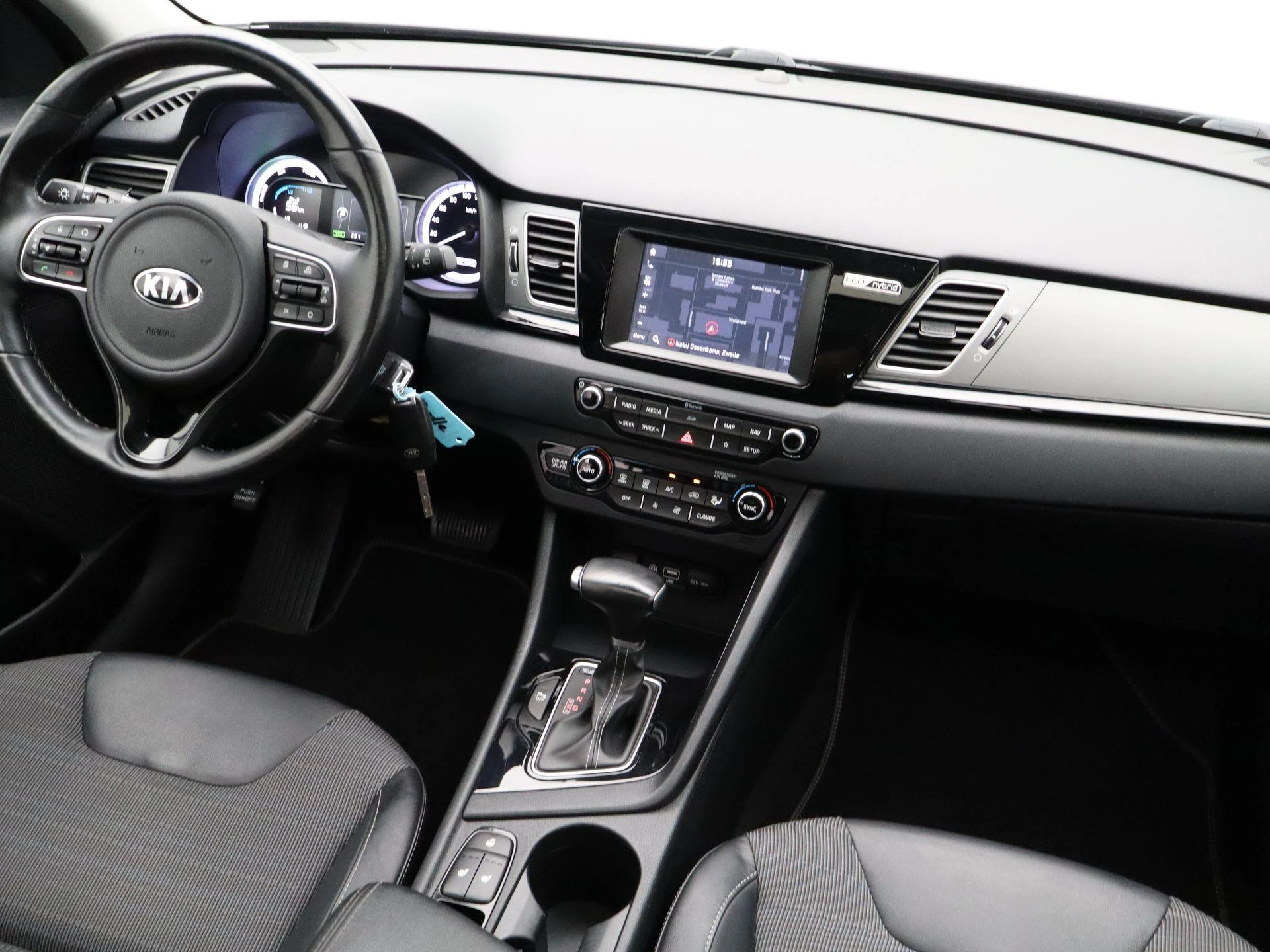 Kia-Niro-image-33