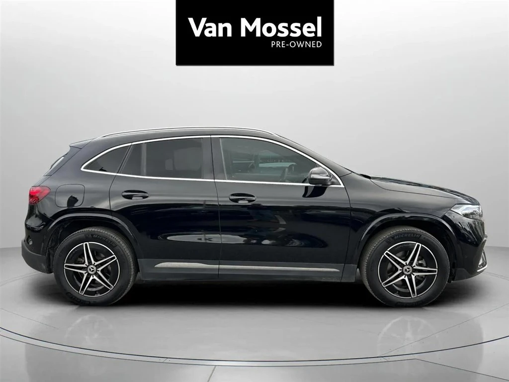 Mercedes-Benz-EQA-image-3
