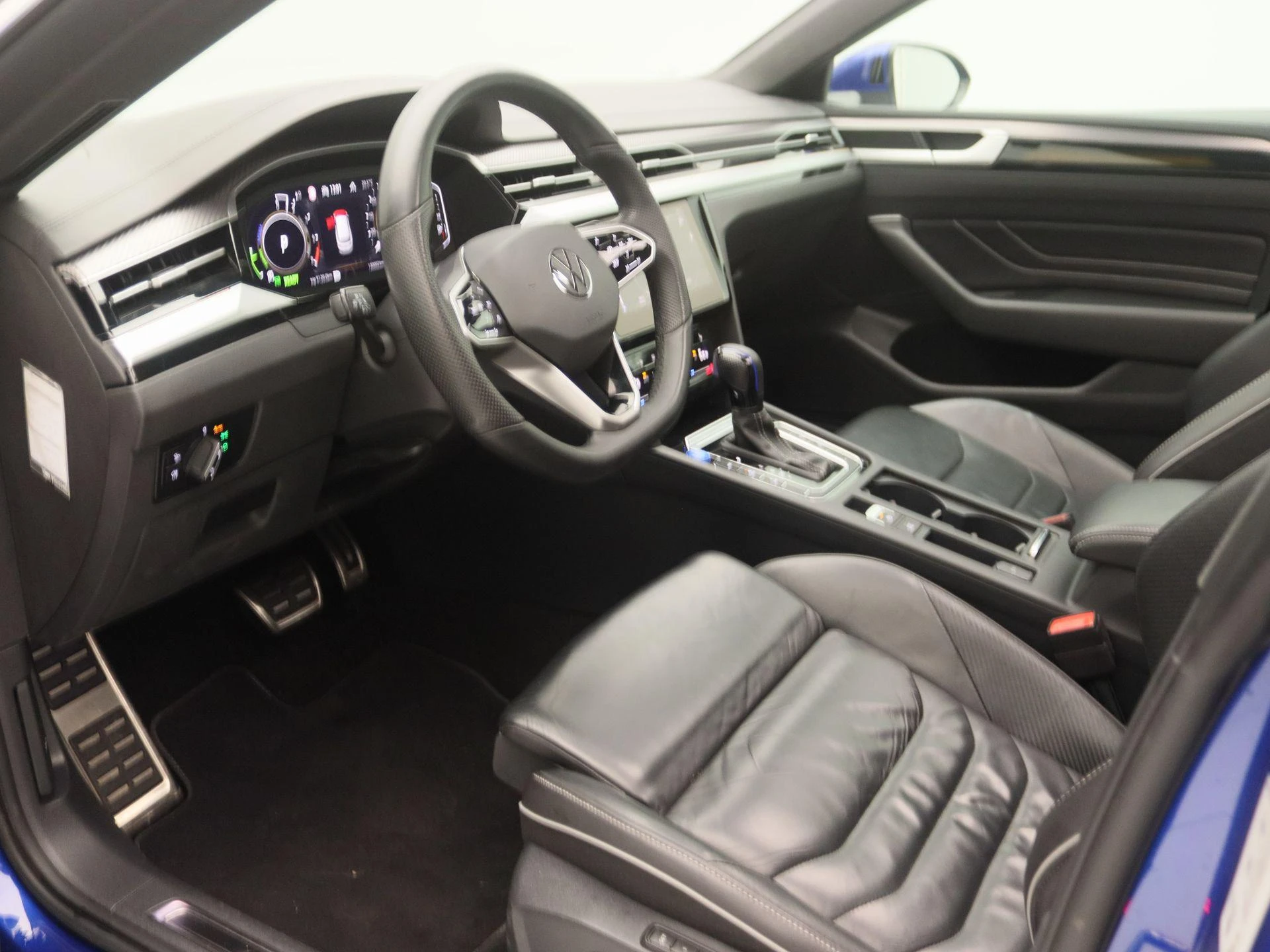 Volkswagen-Arteon-image-24