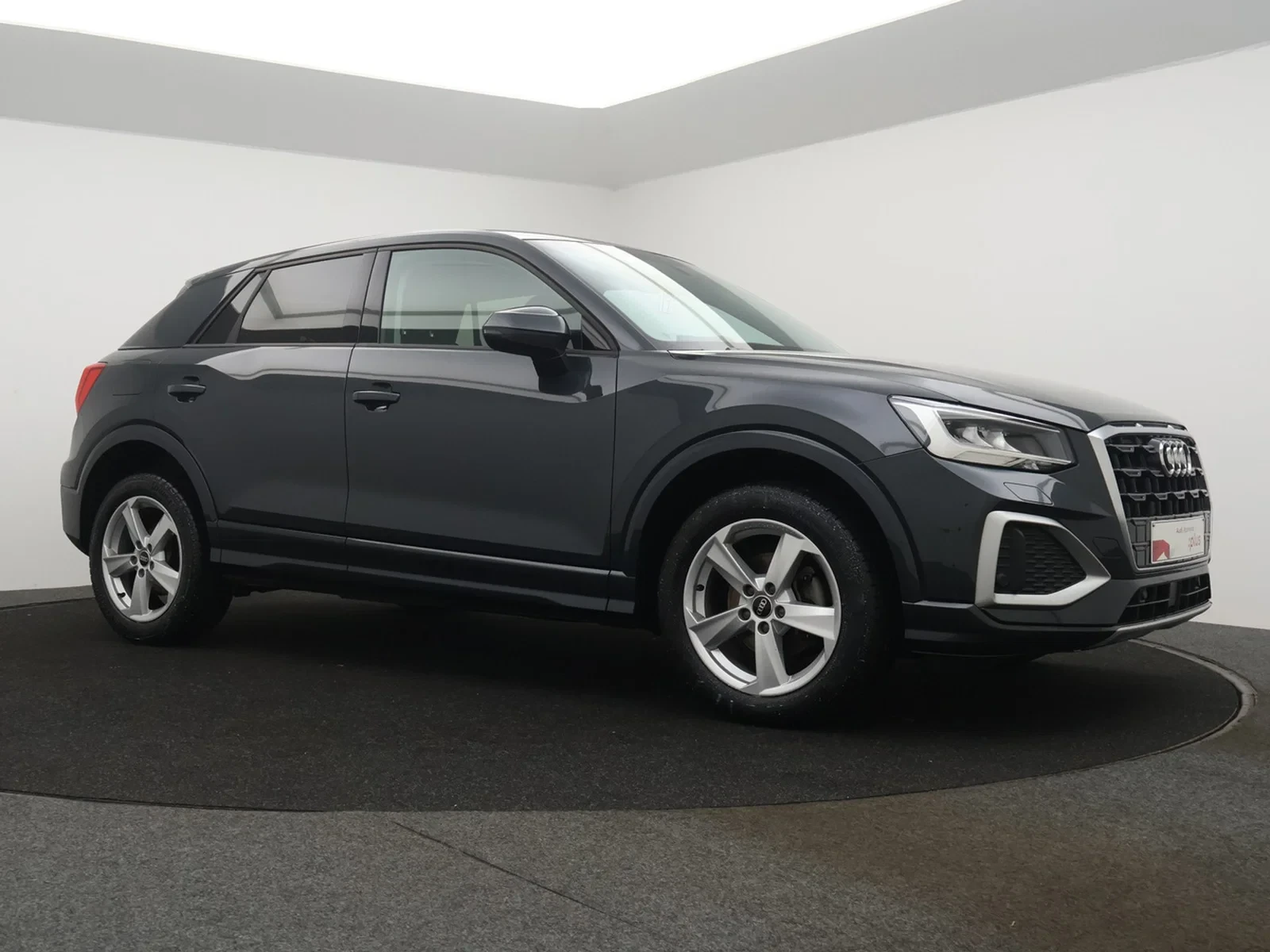 Audi Q2 Audi Q2 Business Edition Advanced 35TFSI 150PK *AUTOMAAT*LEDER*NAVI*CAMERA*PDC*ACC*VIRTUAL COCKPIT*.