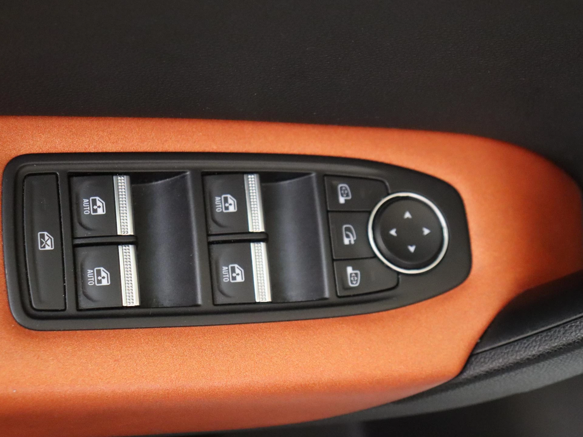 Renault-Captur-image-23