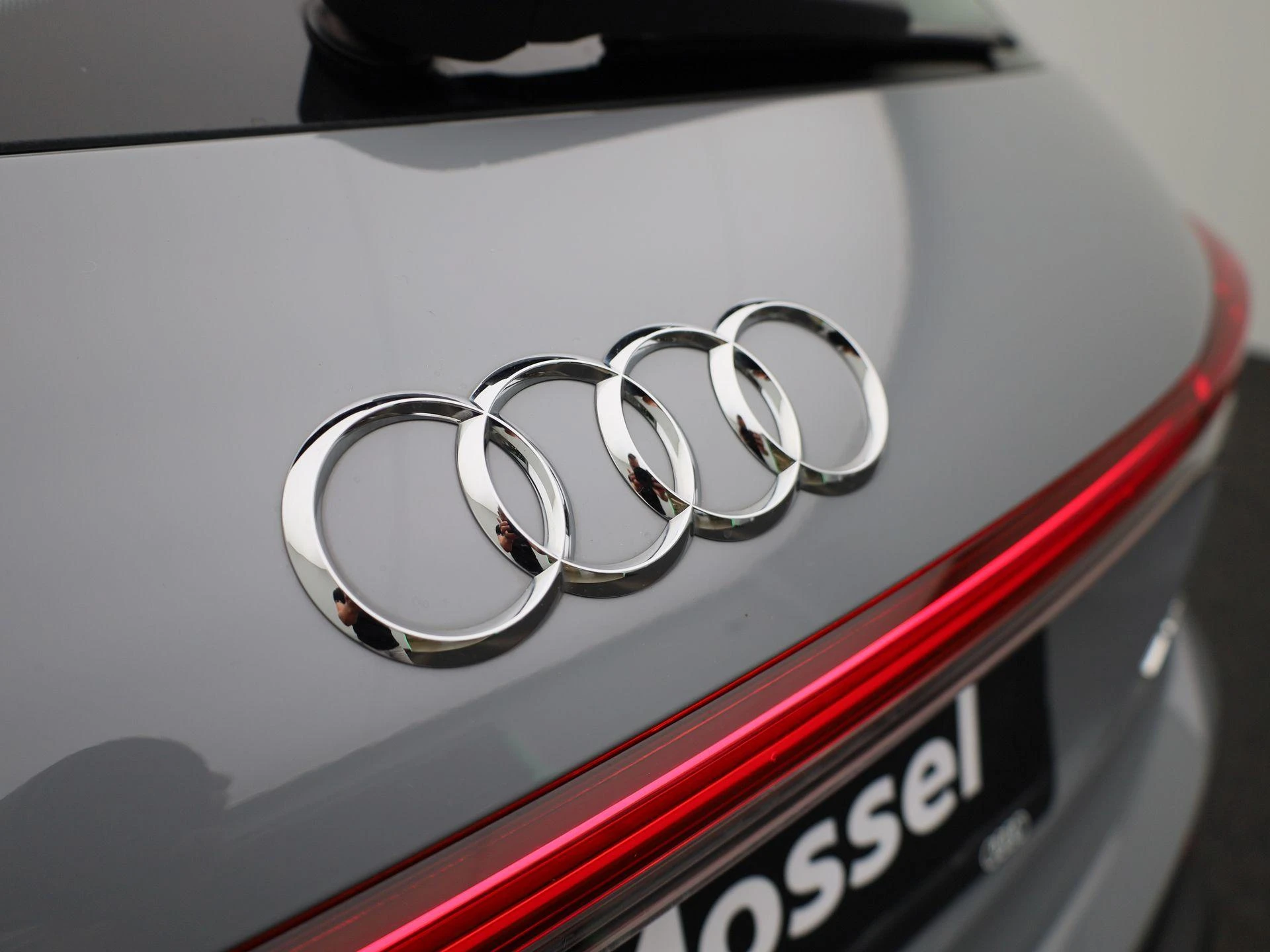 Audi-Q4 e-tron-image-39