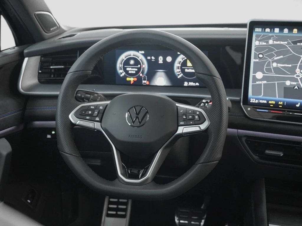 Volkswagen Tayron R-Line 4M NaviMax Pano AHK StHz BlackSt