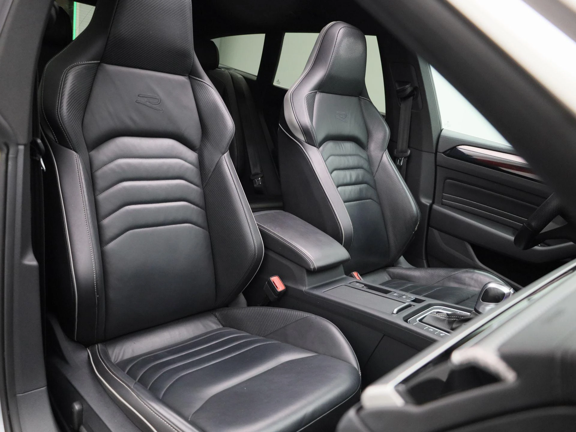 Volkswagen-Arteon-image-42