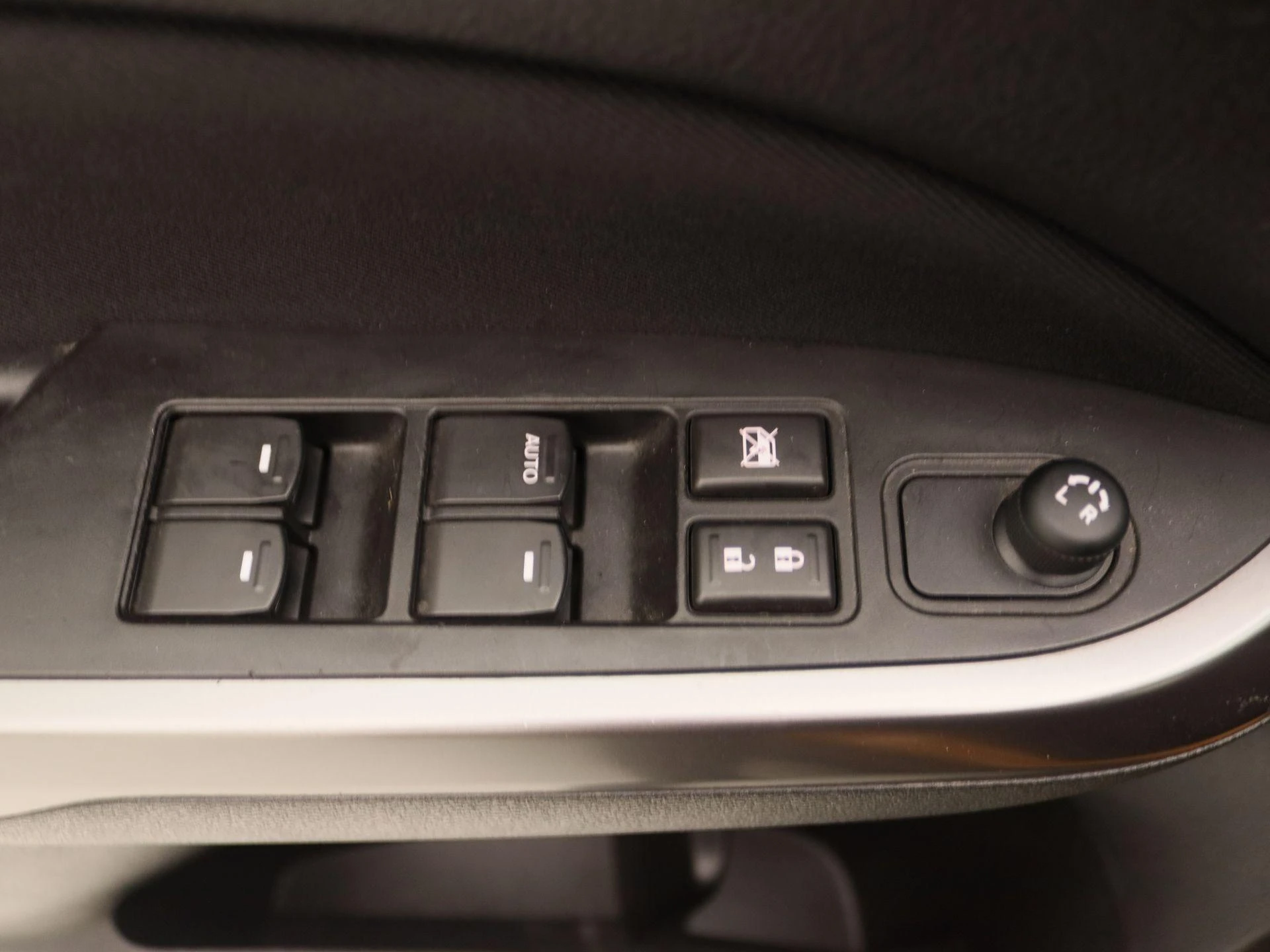 Suzuki-Vitara-image-20