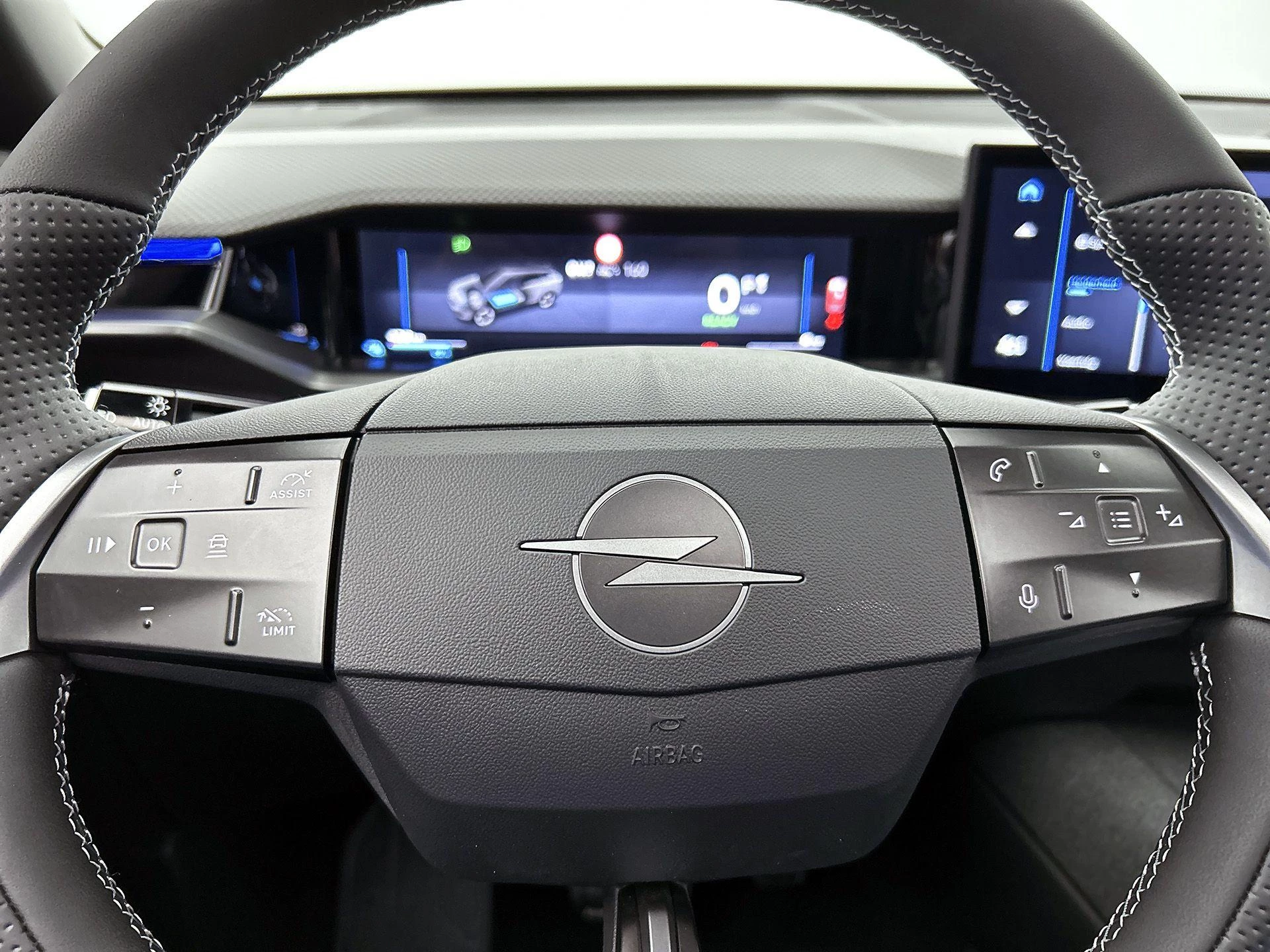Opel-Grandland-image-40