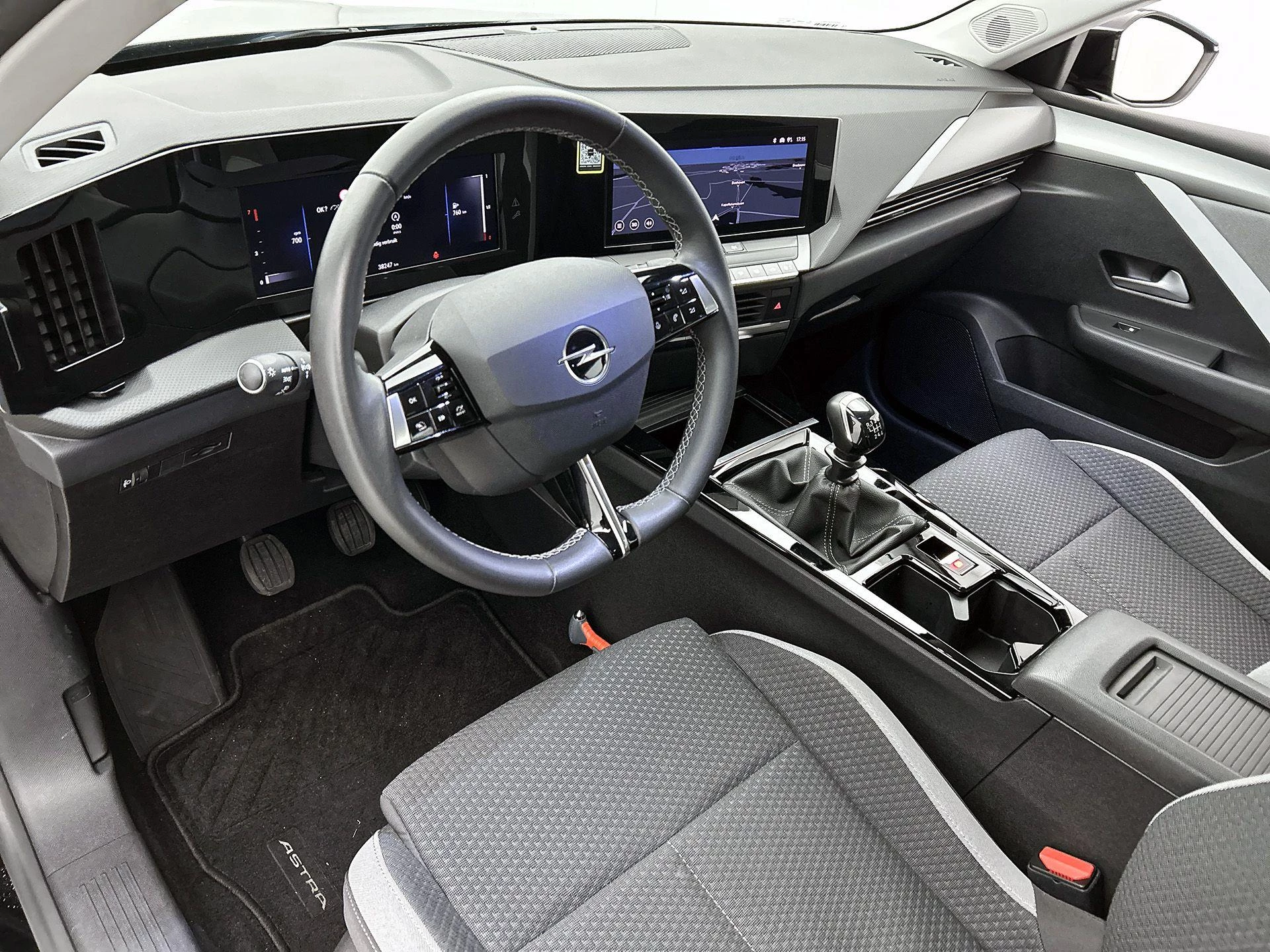 Opel-Astra-image-20