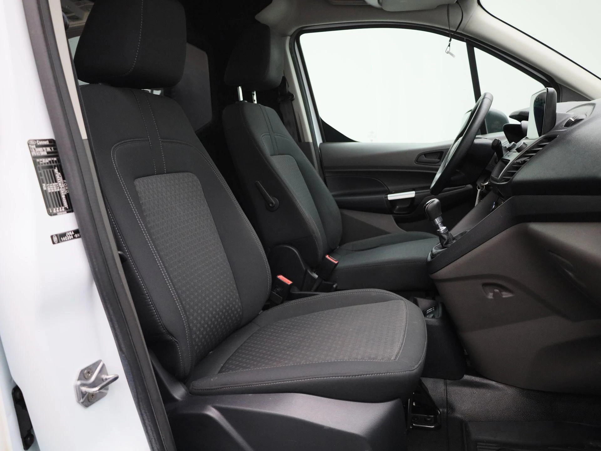 Ford-Transit Connect-image-33