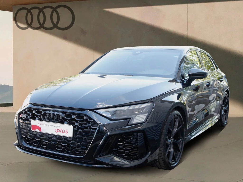 Audi RS3 Sportback 2.5 TFSI Q 19"|NAVI+VC|MATRIX|B&O|