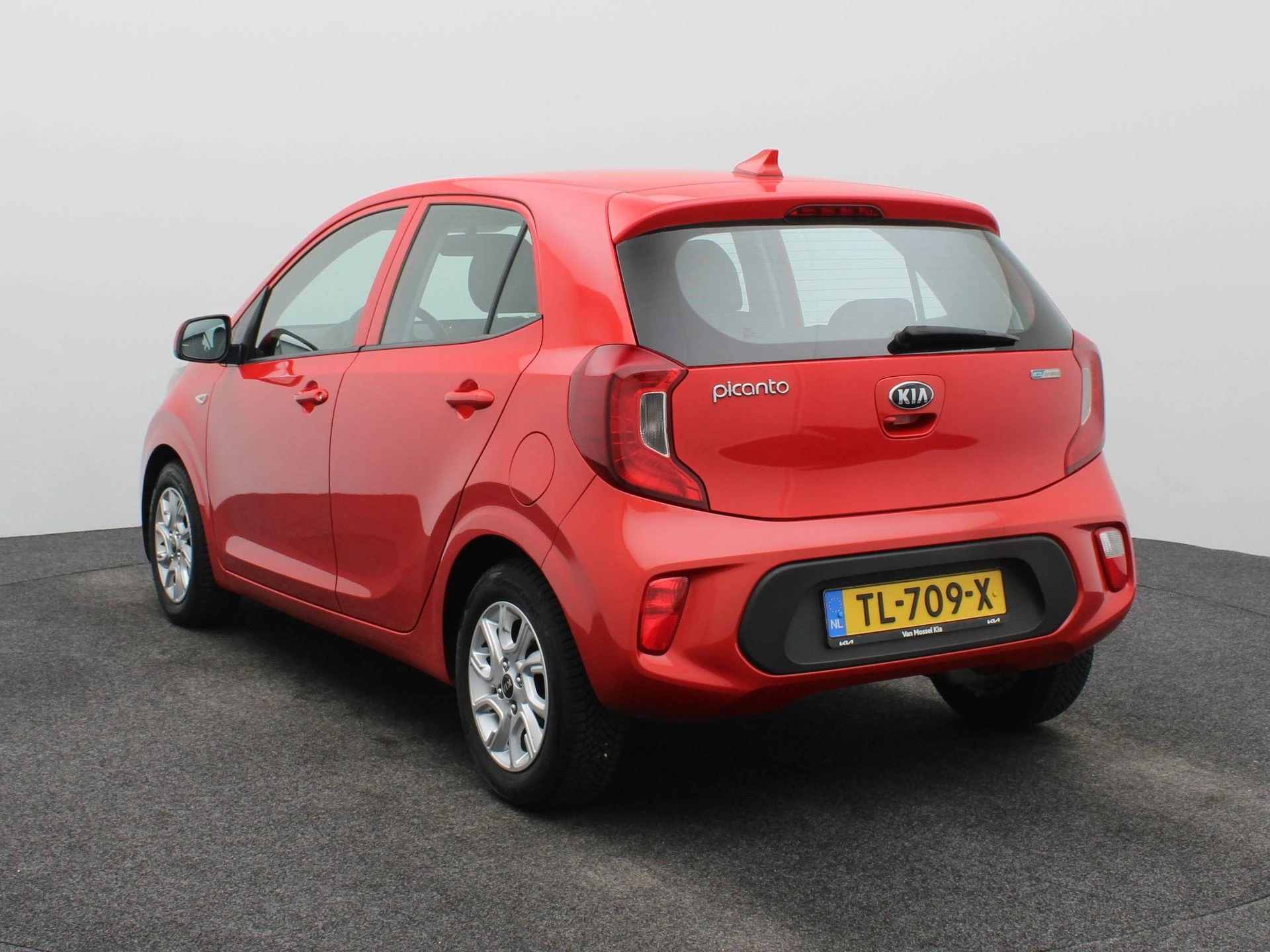 Kia-Picanto-image-1