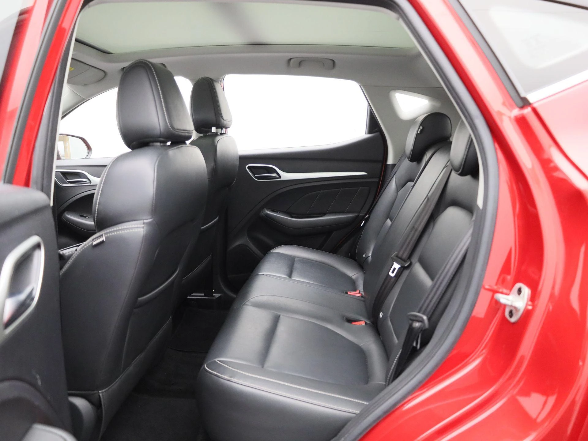 MG-ZS EV-image-9