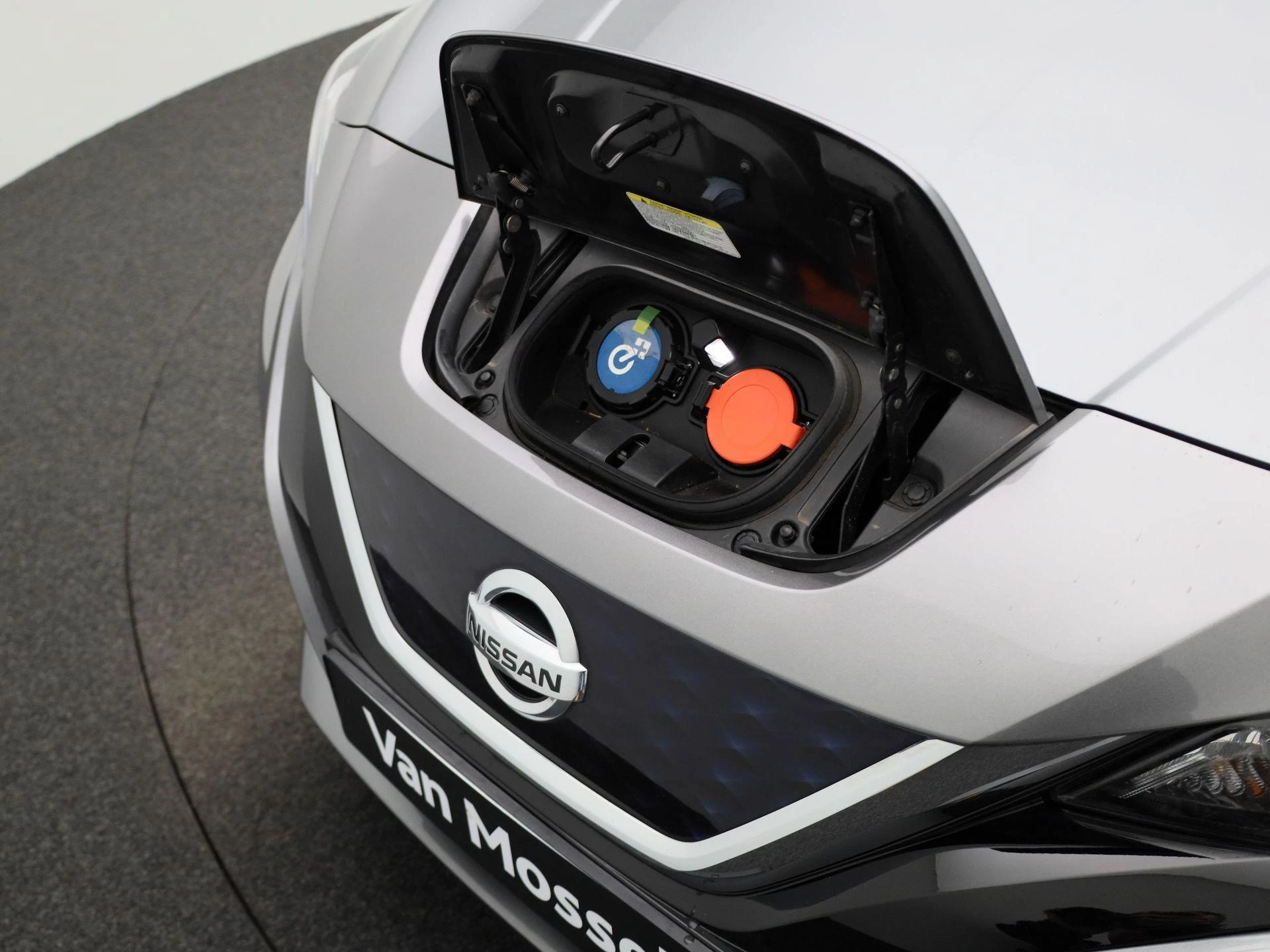 Nissan Leaf N-Connecta 62kWh