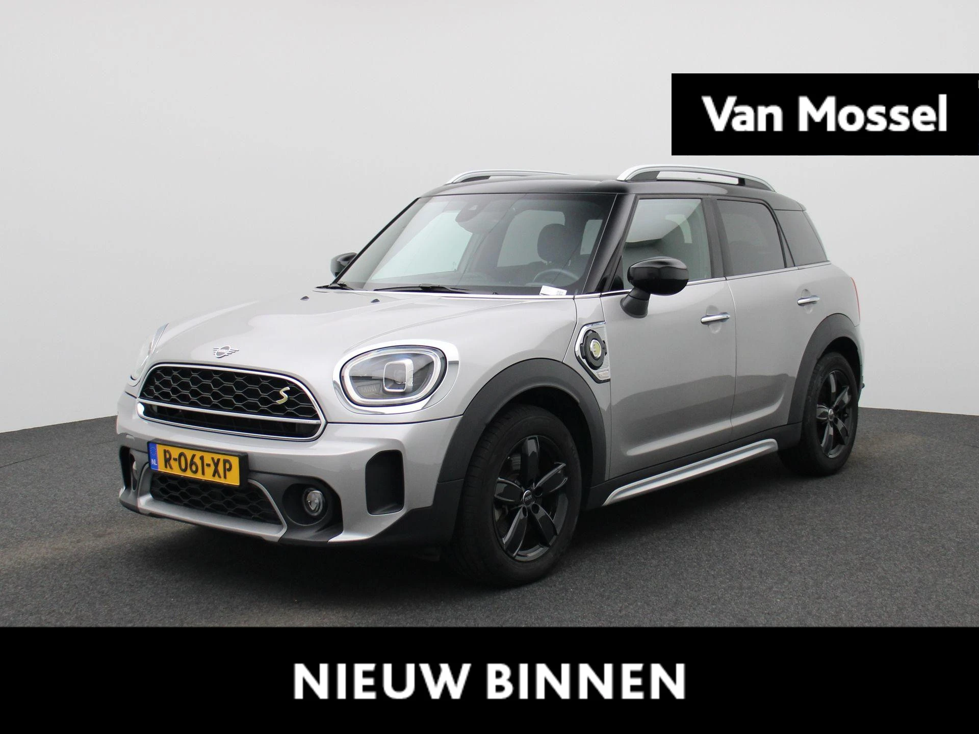 MINI-Countryman-image-0